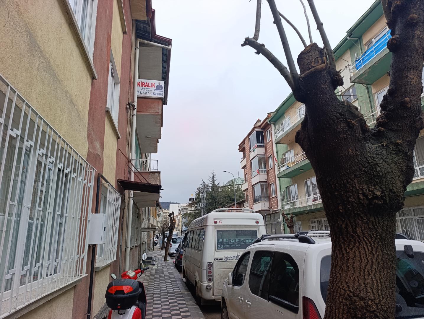 PLAZA'DAN DERVİŞPAŞA'DA 3+1 AFJETLİ GENİŞ KİRALIK DAİRE - Resim 2