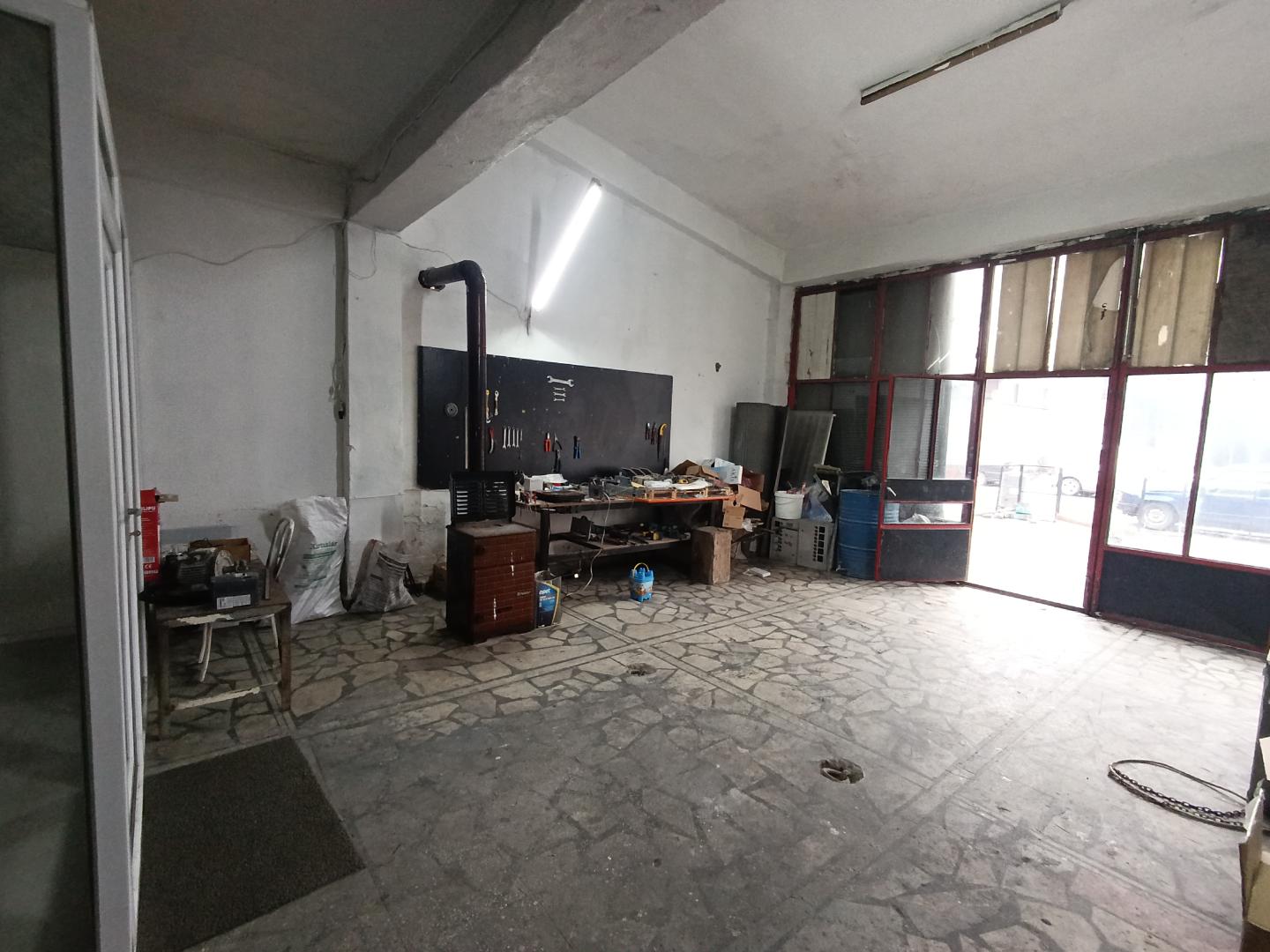 PLAZA'DAN 2. KÜÇÜK SANAYİ'DE 5. ADA 1. BLOK'DA SATILIK İŞYERİ - Resim 6