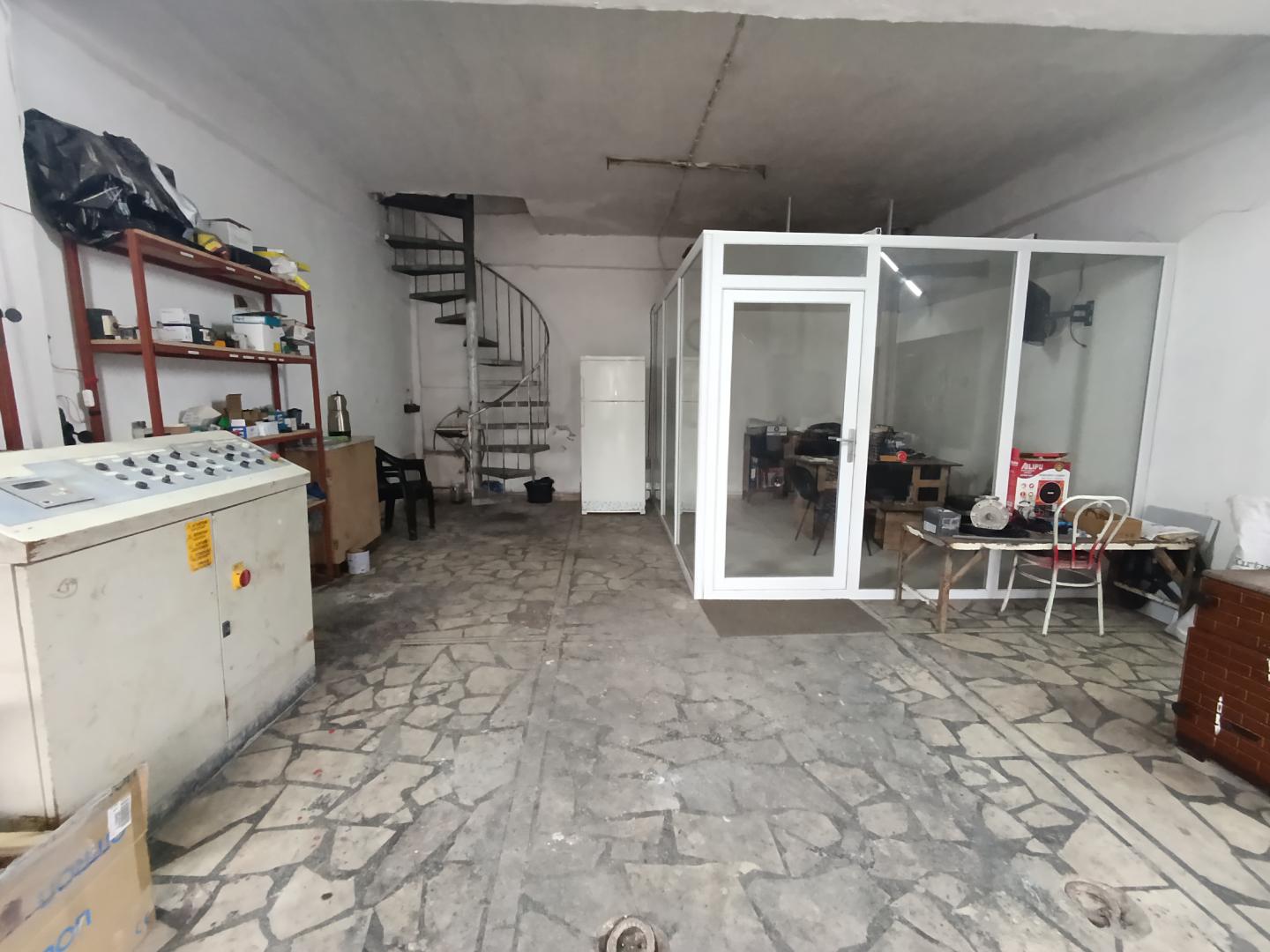 PLAZA'DAN 2. KÜÇÜK SANAYİ'DE 5. ADA 1. BLOK'DA SATILIK İŞYERİ - Resim 14