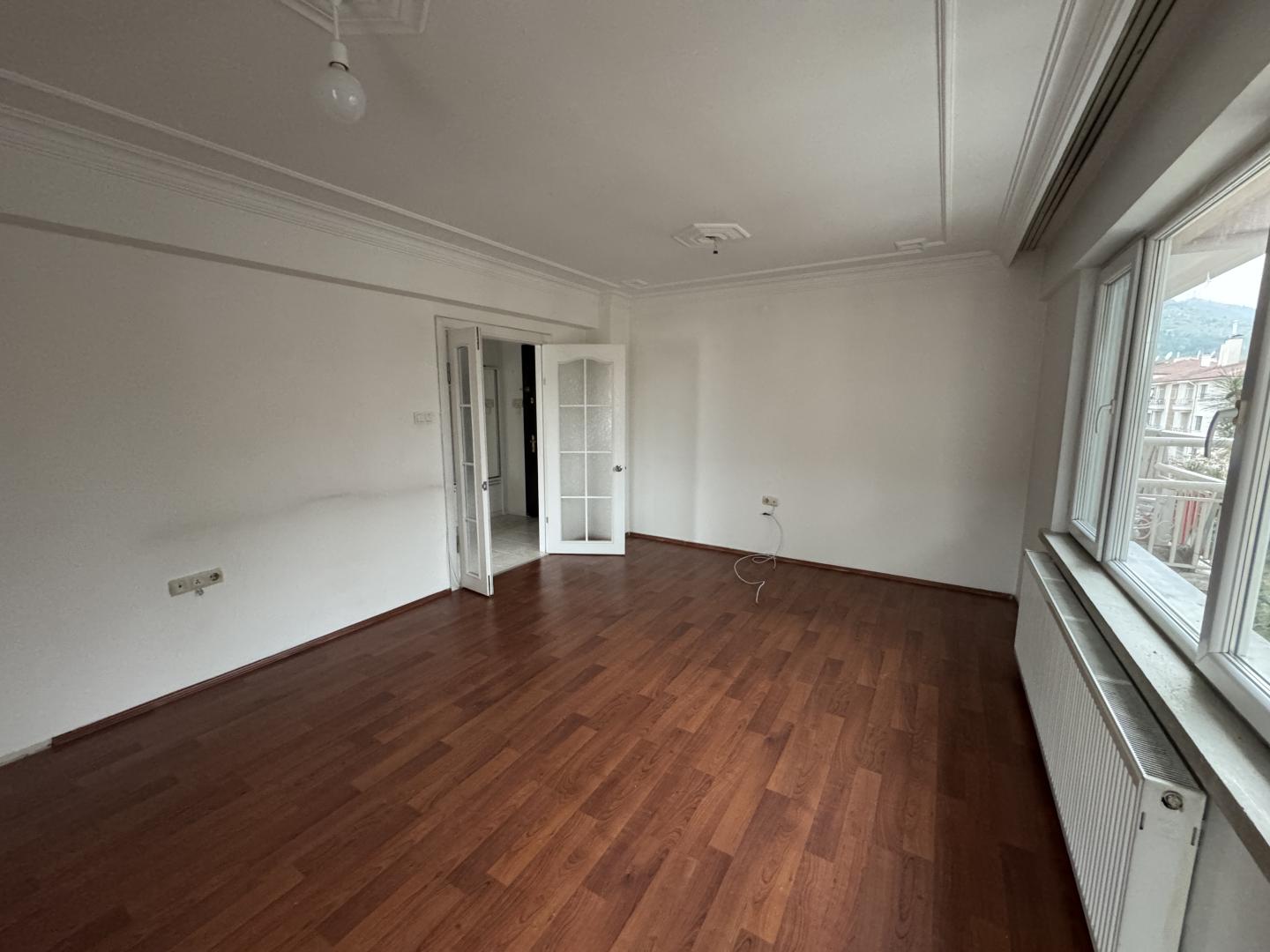 Plaza'dan Şehrin Örnek Mahallesi Örnekevlerde 3+1 Fırsat Daire - Resim 11