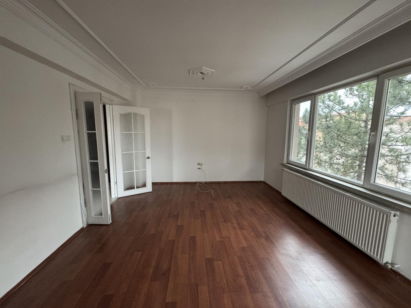 Plaza'dan Şehrin Örnek Mahallesi Örnekevlerde 3+1 Fırsat Daire - Resim 10