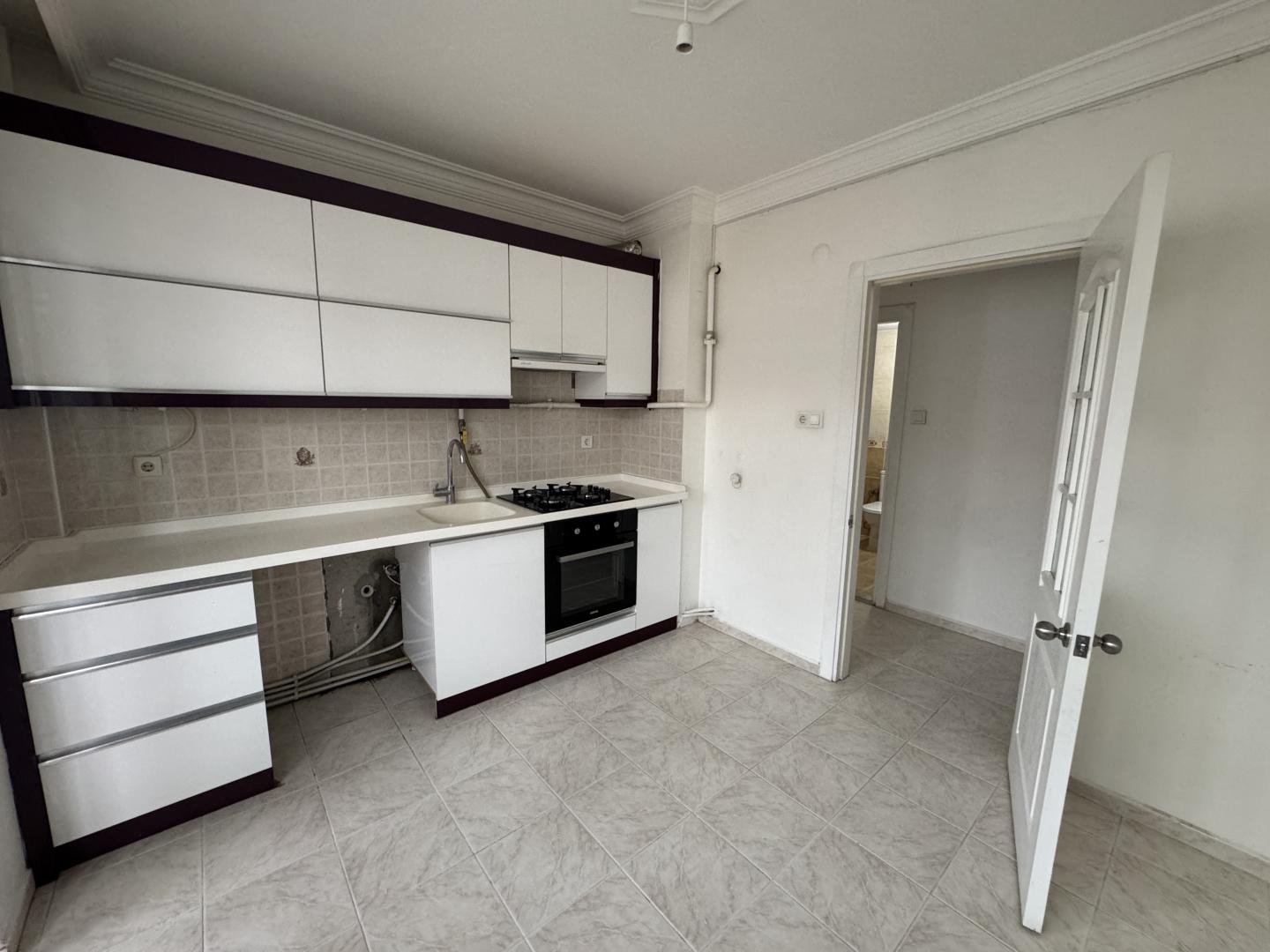 Plaza'dan Şehrin Örnek Mahallesi Örnekevlerde 3+1 Fırsat Daire - Resim 19