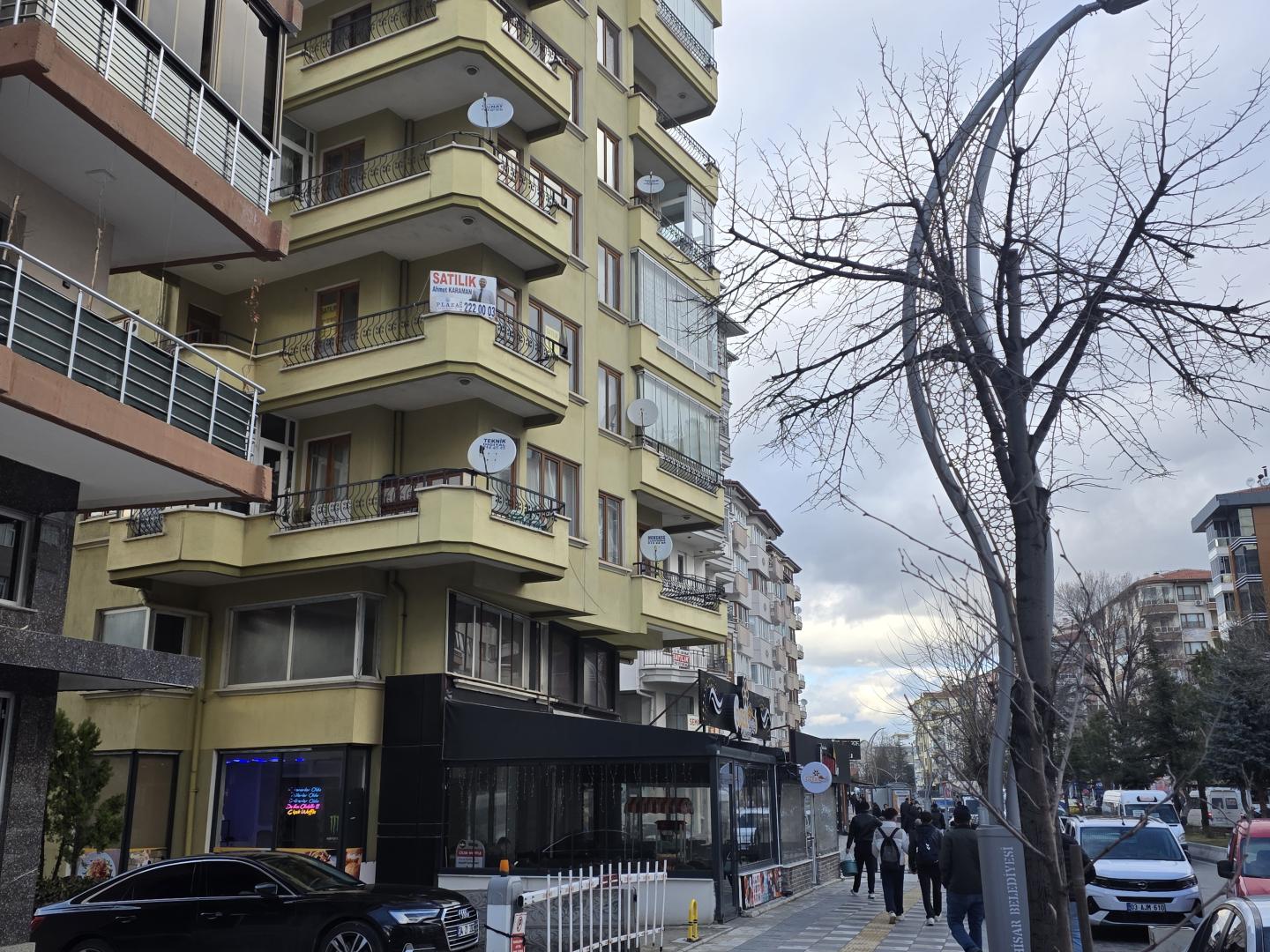 Plaza'dan Yeşilyol'da AraKat Otoparklı Asansörlü Daire Ofis - Resim 3