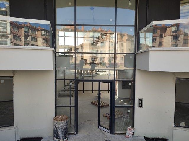 Plaza'dan Armada Suit'te Eşyalı Kiralık Ara Kat Köşe Konum Daire - Resim 5