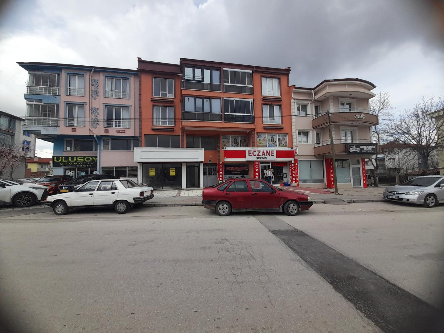 PLAZA EMLAK SAHİPATA ASM KARŞISI ECZANEYE UYGUN  İÇİ YAPILI KİRALIK DÜKKAN - Resim 5