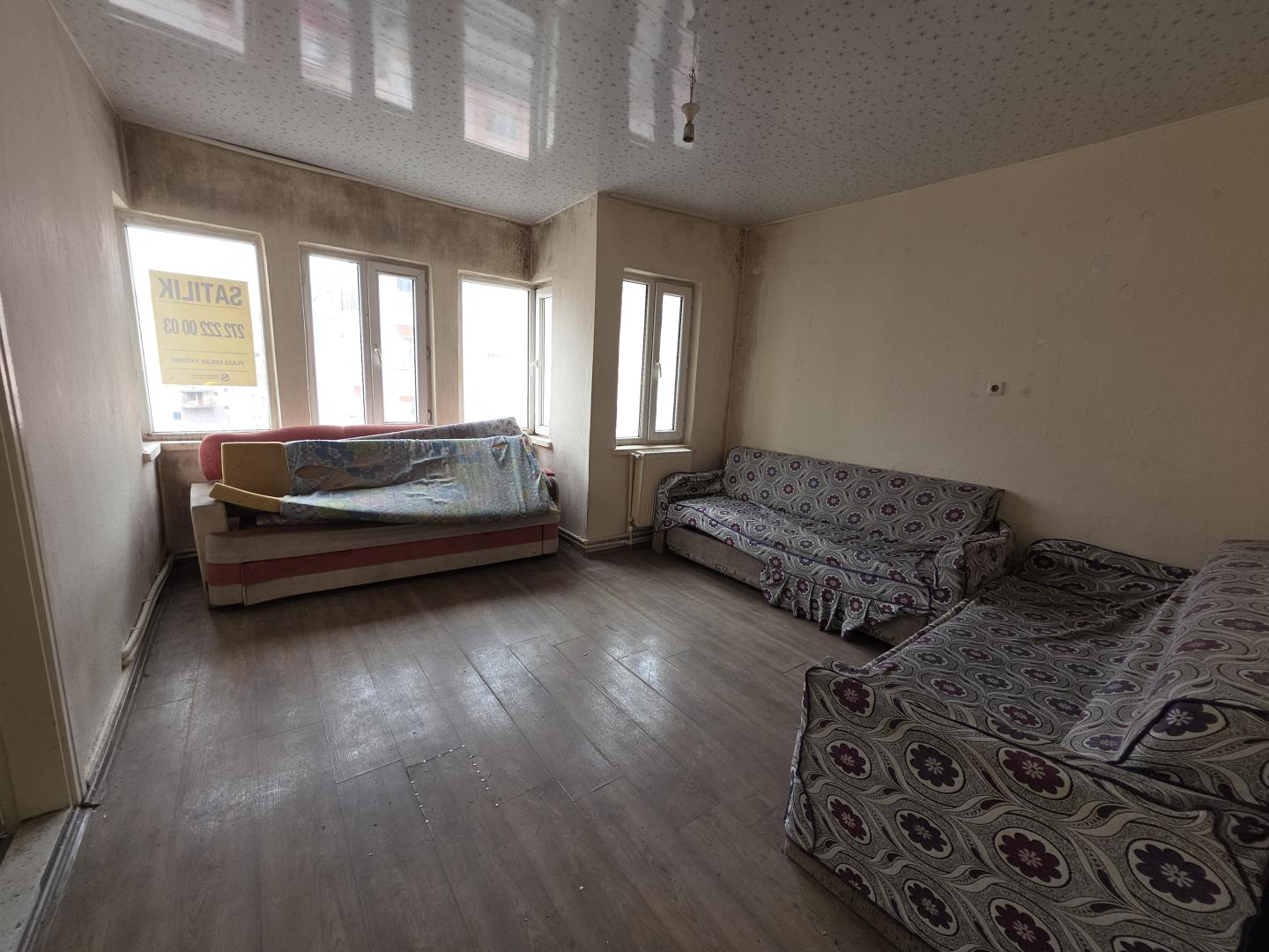 Plaza'dan Ambaryolunda Cadde Cepheli AraKat Fırsat Daire - Resim 11