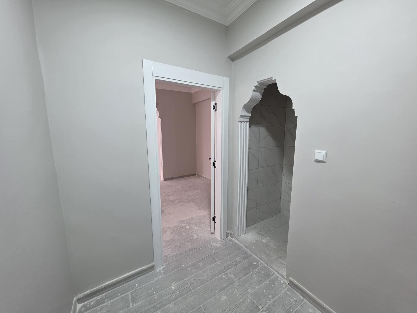  Plaza'dan Cumhuriyet'te Full Tadilatlı AraKat Fırsat Daire - Resim 8