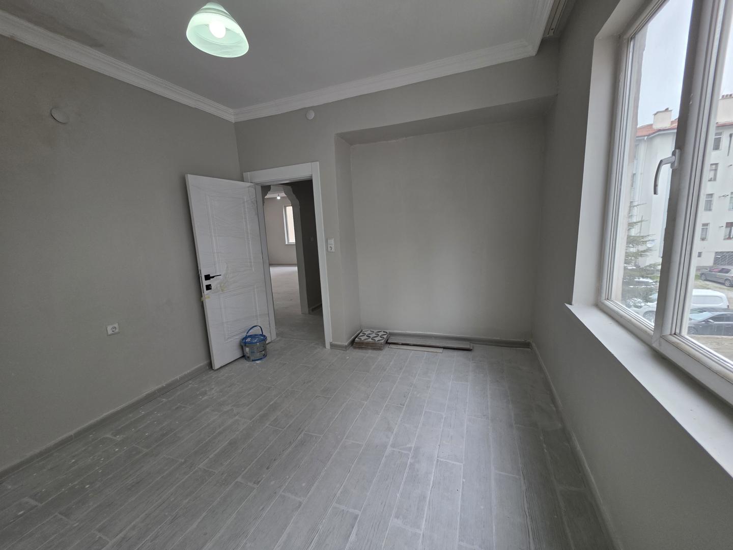  Plaza'dan Cumhuriyet'te Full Tadilatlı AraKat Fırsat Daire - Resim 21