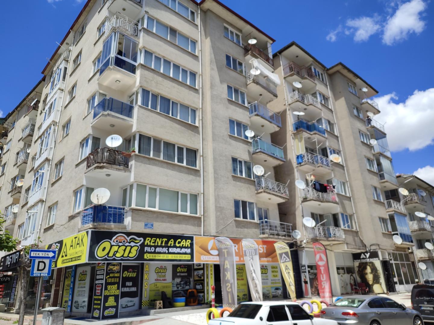 Plaza Emlak'tan Dervişpaşa'da Afjetli Asansörlü Kiralık Daire - Resim 3