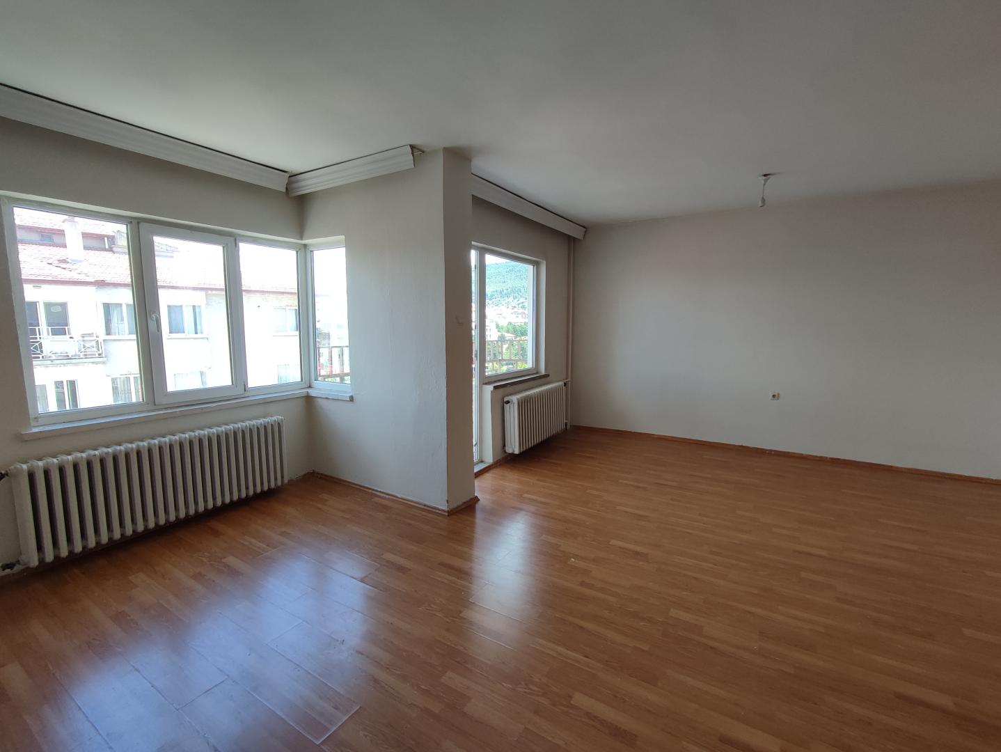 Plaza Emlak'tan Dervişpaşa'da Afjetli Asansörlü Kiralık Daire - Resim 9