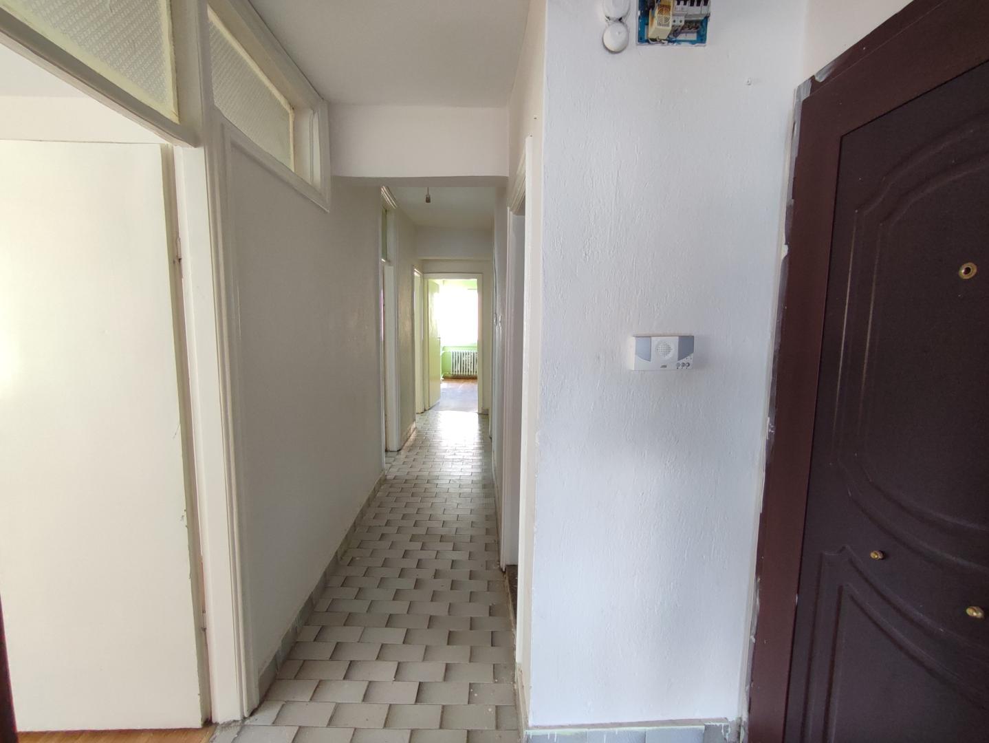 Plaza Emlak'tan Dervişpaşa'da Afjetli Asansörlü Kiralık Daire - Resim 13