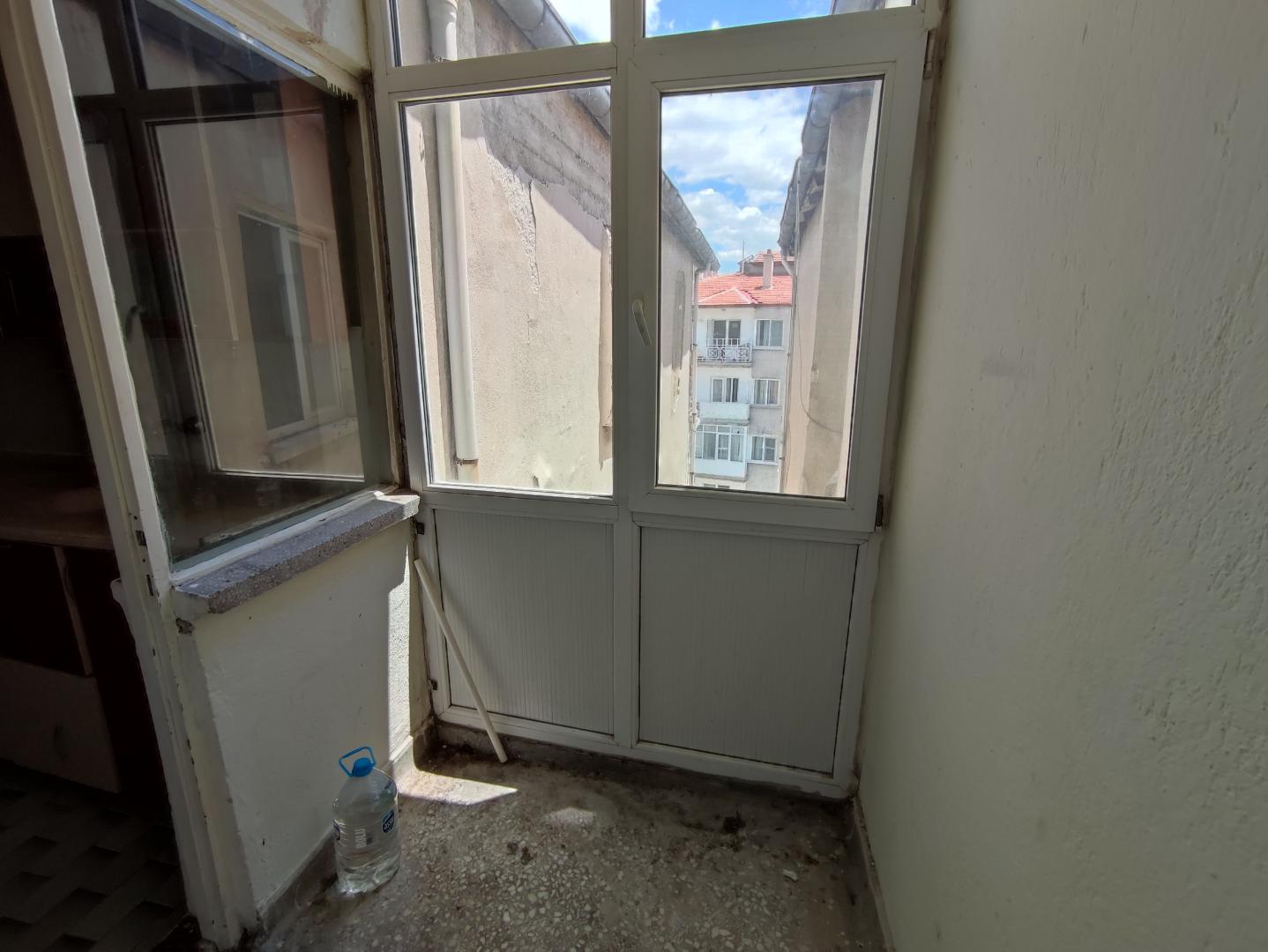 Plaza Emlak'tan Dervişpaşa'da Afjetli Asansörlü Kiralık Daire - Resim 19