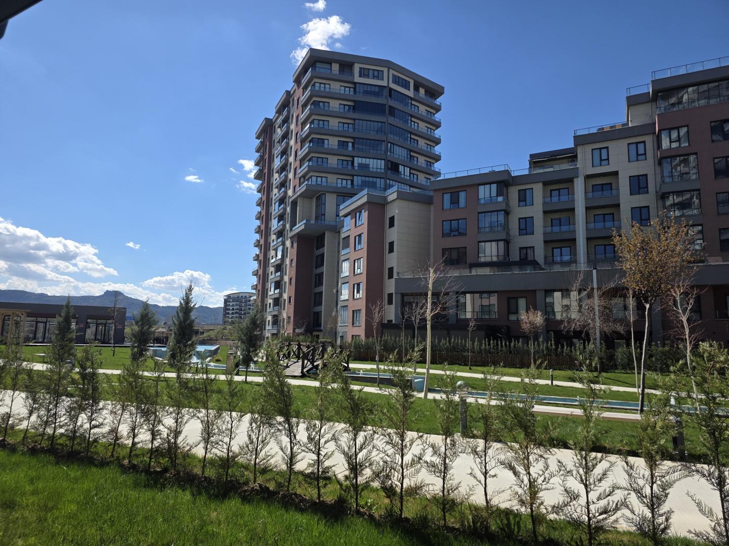 Plaza Emlak'tan Şehrin Gözde Projesi Trio Vista'da Satılık Fırsat Daire - Resim 2