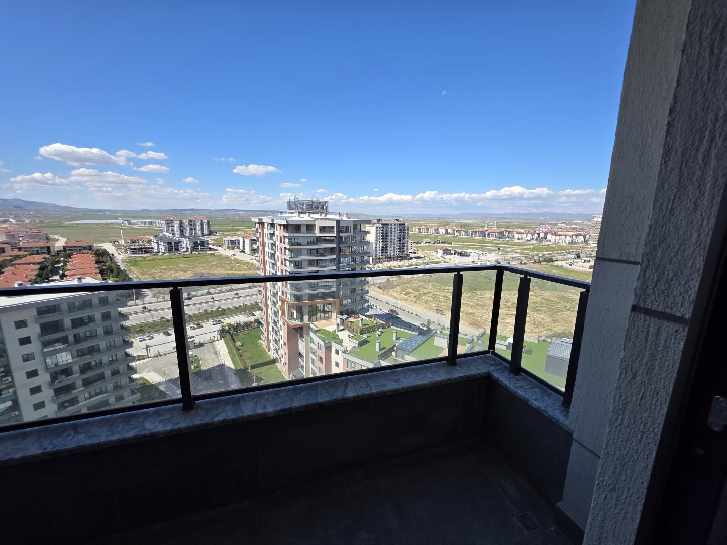 Plaza Emlak'tan Şehrin Gözde Projesi Trio Vista'da Satılık Fırsat Daire - Resim 26