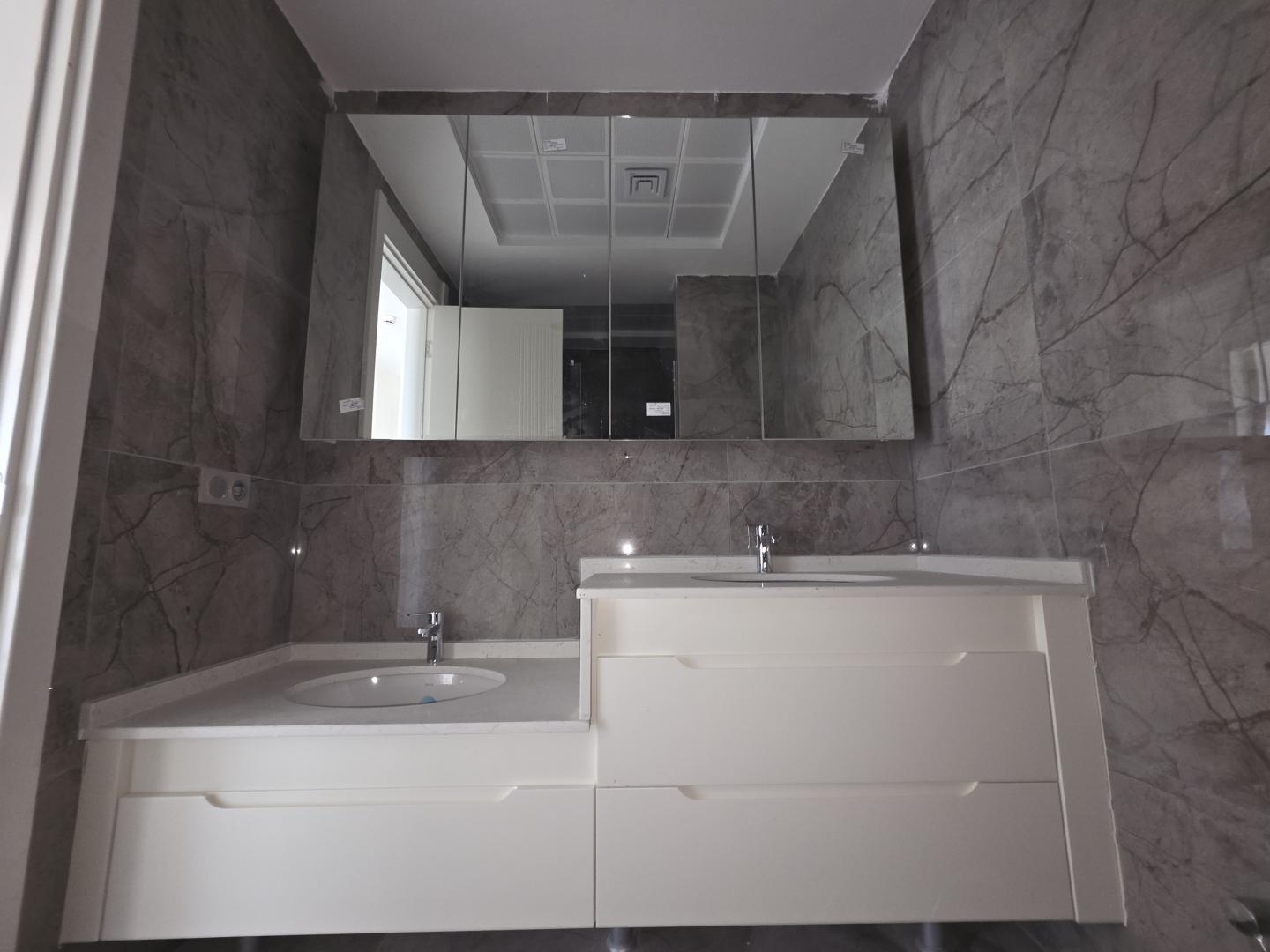 Plaza Emlak'tan Şehrin Gözde Projesi Trio Vista'da Satılık Fırsat Daire - Resim 42