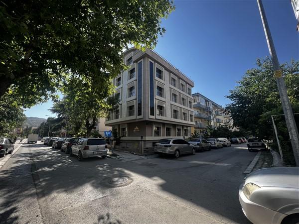 Plaza Emlak'tan Şehrin Merkezinde Acil Satılık 1+1 Fırsat AraKat - Resim 25