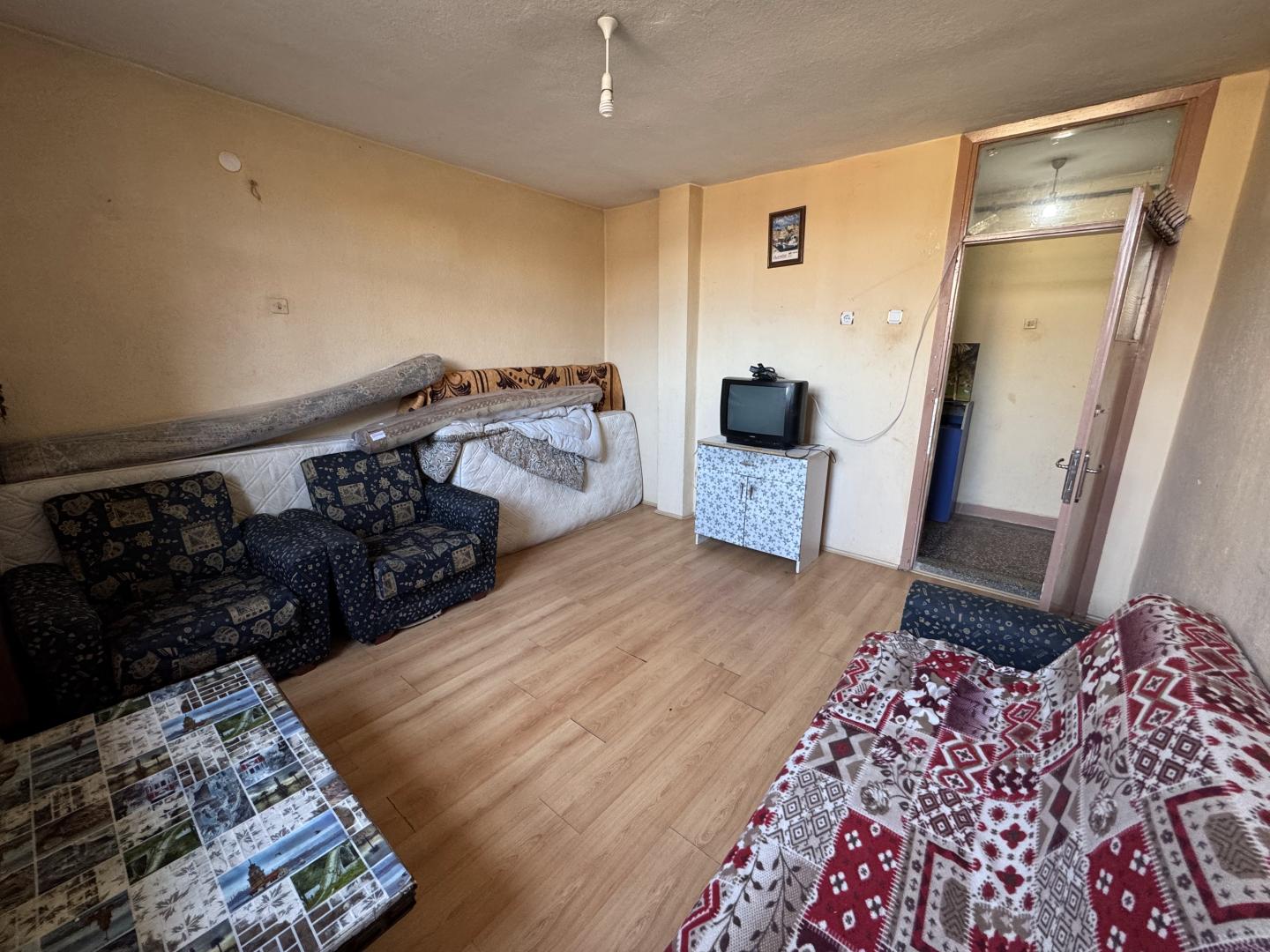 Plaza Emlak'tan Çarşı Merkezde Eşyalı Kiralık Geniş Daire - Resim 8