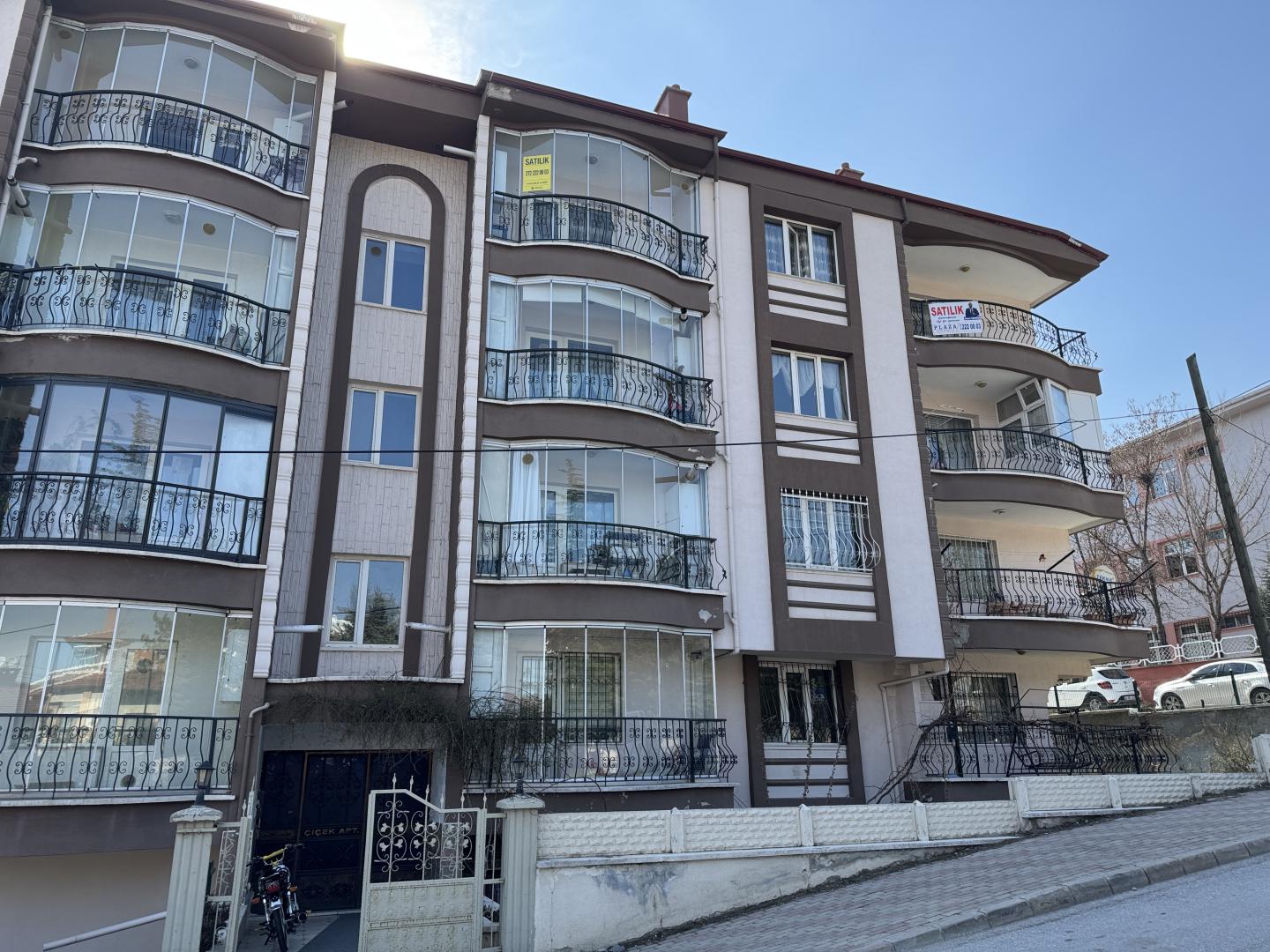 Plaza Emlak'tan Zafer Mahallesi Hıdırlık Yokuşunda Fırsat Satılık Daire - Resim 2