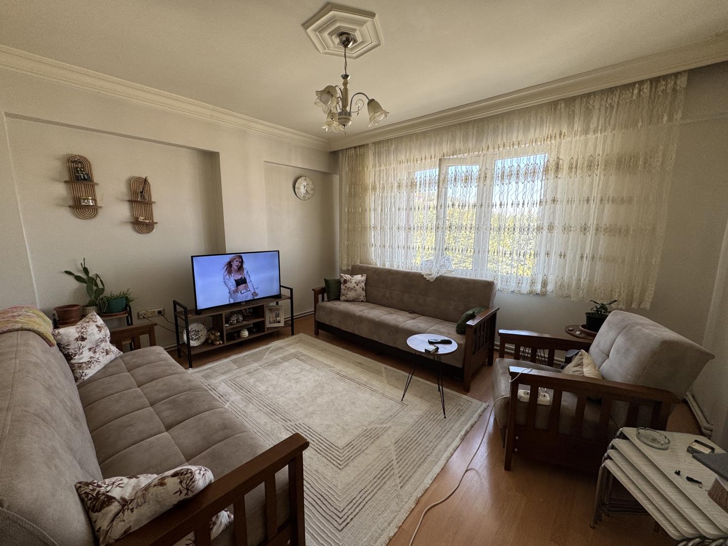 Plaza Emlak'tan Zafer Mahallesi Hıdırlık Yokuşunda Fırsat Satılık Daire - Resim 6