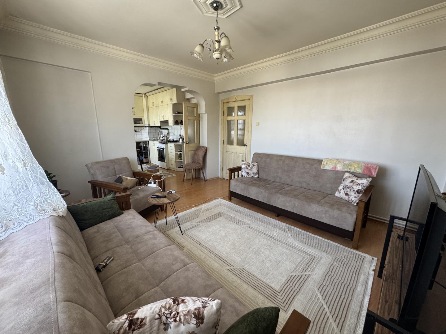 Plaza Emlak'tan Zafer Mahallesi Hıdırlık Yokuşunda Fırsat Satılık Daire - Resim 7