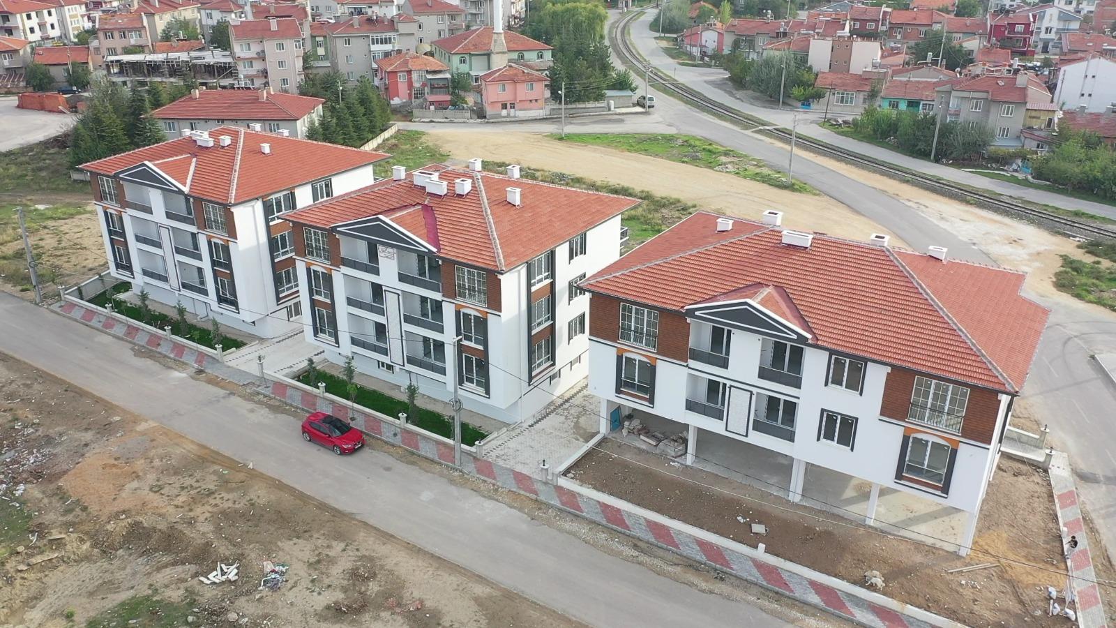 PLAZA EMLAK YENİCE MAHALLESİNDE SİTE İÇİNDE LÜX SIFIR SATILIK 3+1 DAİRE - Resim 2