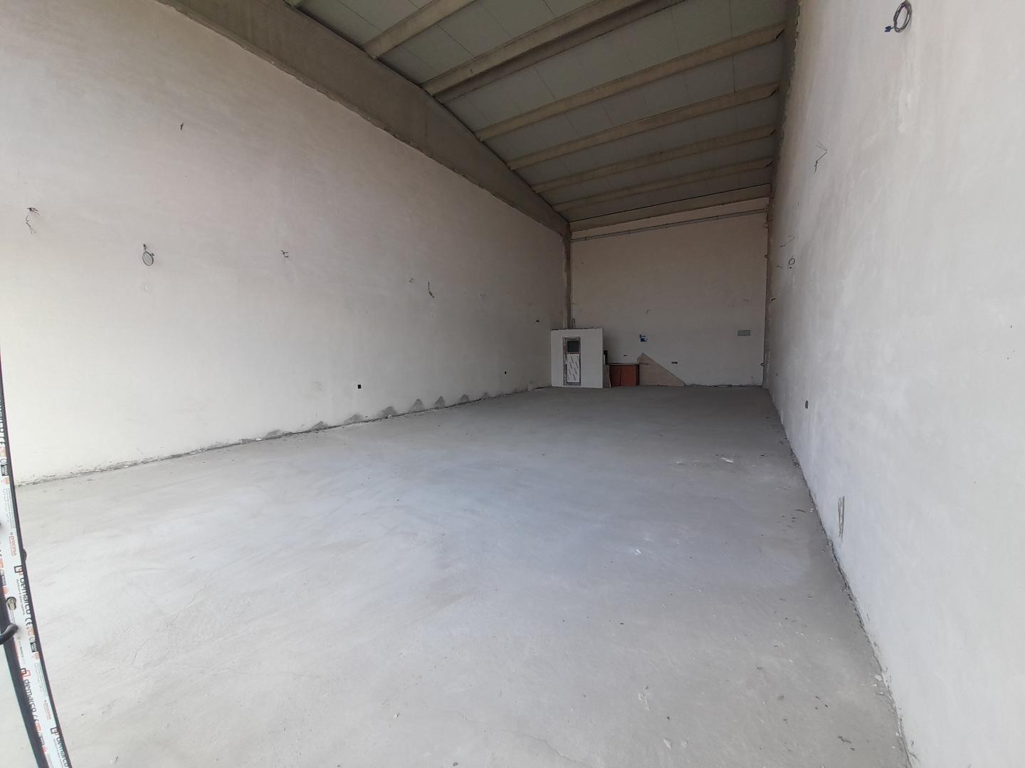 PLAZA EMLAK YENİCE MAHALLESİ ÇEVRE YOLU ARKA CADDESİ KİRALIK GENİŞ YÜKSEK TAVAN İŞ YERİ - Resim 9