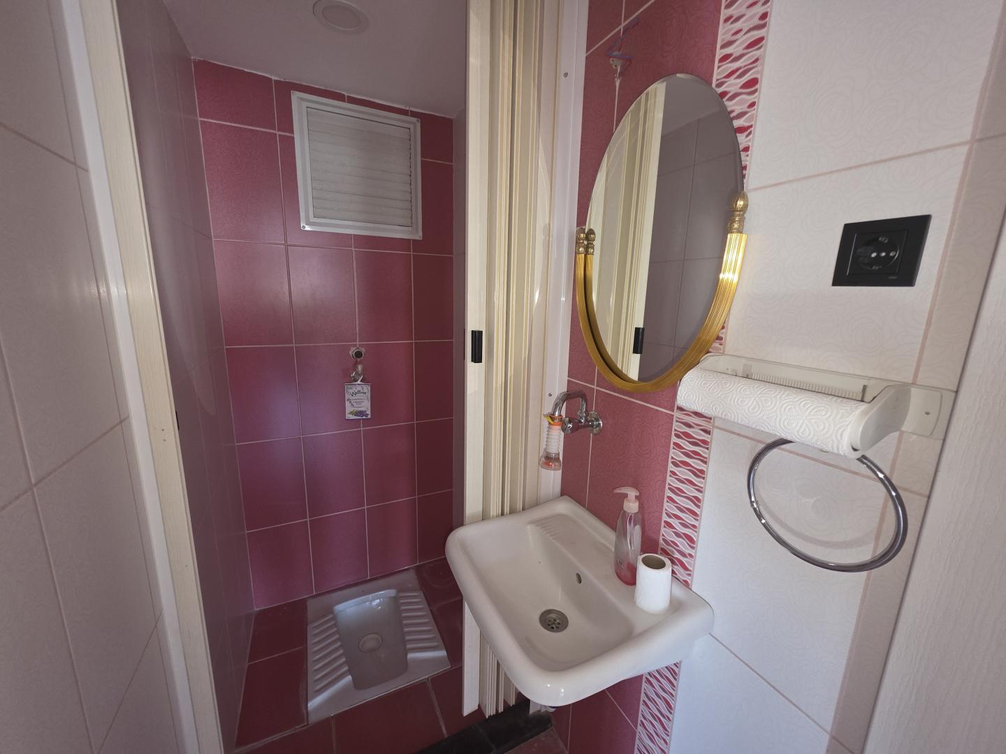 Plaza'dan Kapalı Otoparklı Konforlu Lüks Kiralık 3+1 Daire - Resim 31