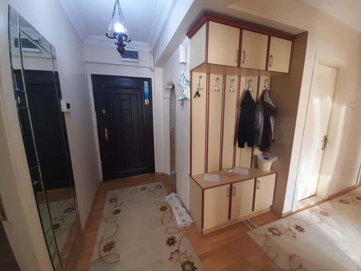 PLAZA EMLAK FATİH MH. BAKIMLI ARAKAT 3+1  SATILIK DAİRE - Resim 5