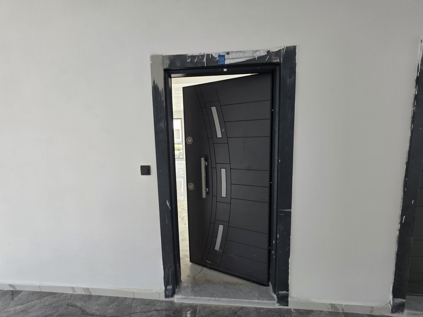 Plaza'dan AFM İş Merkezinde ParkAfyon Cepheli Kiralık Ofis - Resim 7