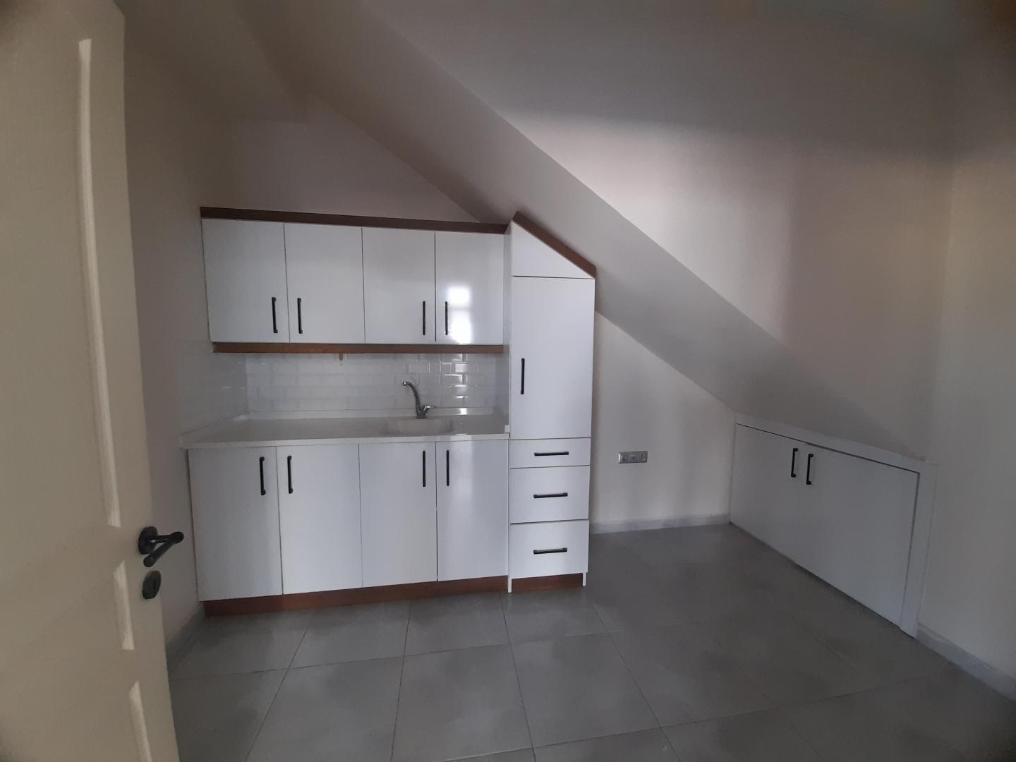 PLAZA EMLAK TÜRK İŞ KONUTLARI 2. ETAP İKİ KATLI KİRALIK KÖŞE DÜKKAN - Resim 8