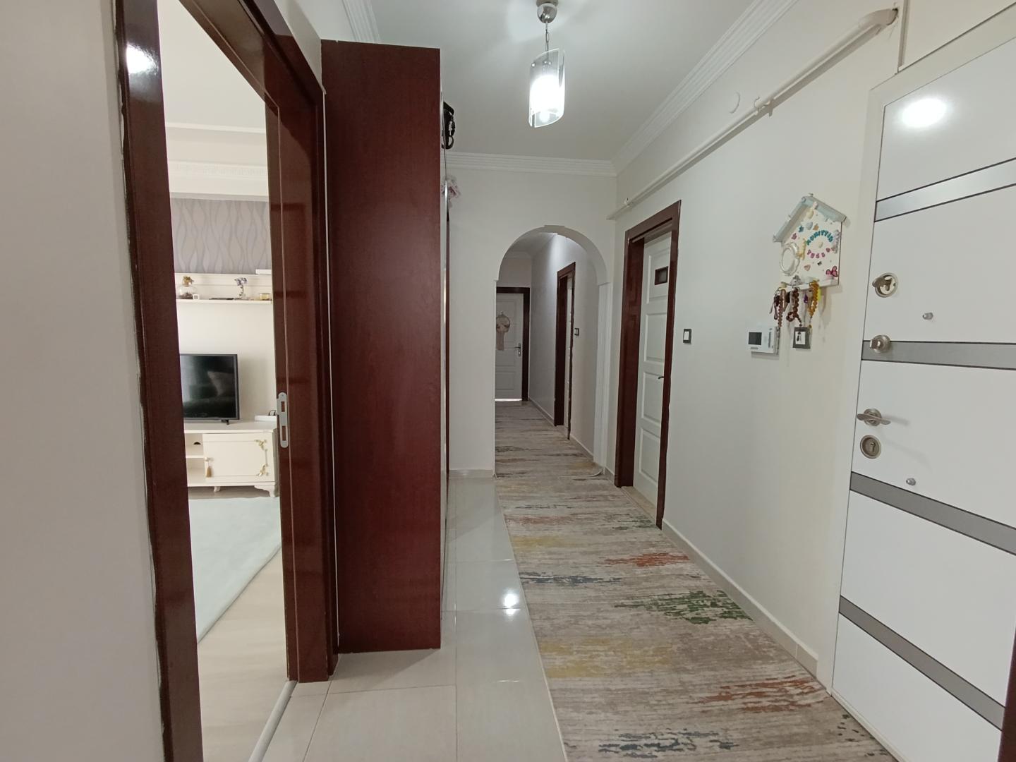 Plaza'dan Kiralık Ankastreli,Güney Cephe,Otoparklı,Kilerli 3+1 - Resim 7