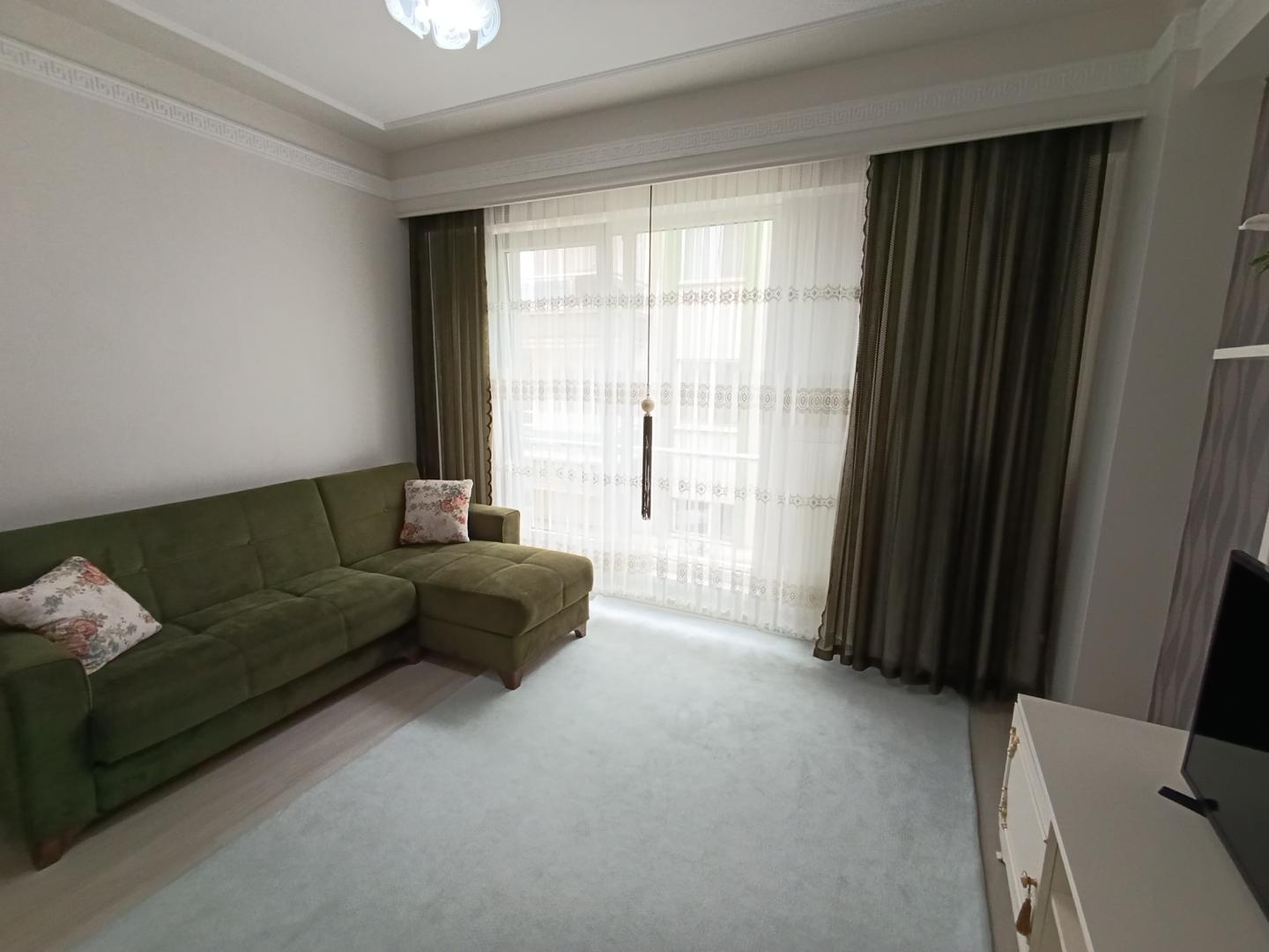 Plaza'dan Kiralık Ankastreli,Güney Cephe,Otoparklı,Kilerli 3+1 - Resim 12