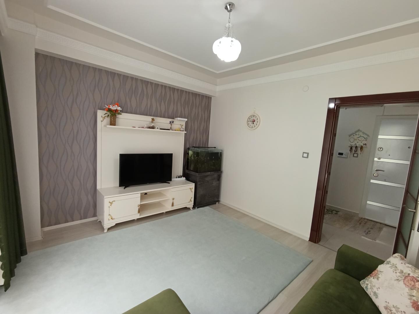 Plaza'dan Kiralık Ankastreli,Güney Cephe,Otoparklı,Kilerli 3+1 - Resim 13