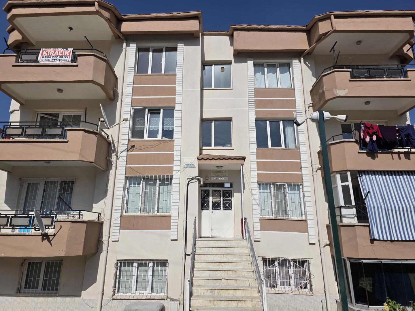 Plaza'dan Mareşal Prestijli Konumda AraKat Fırsat 3+1 Satılık - Resim 2