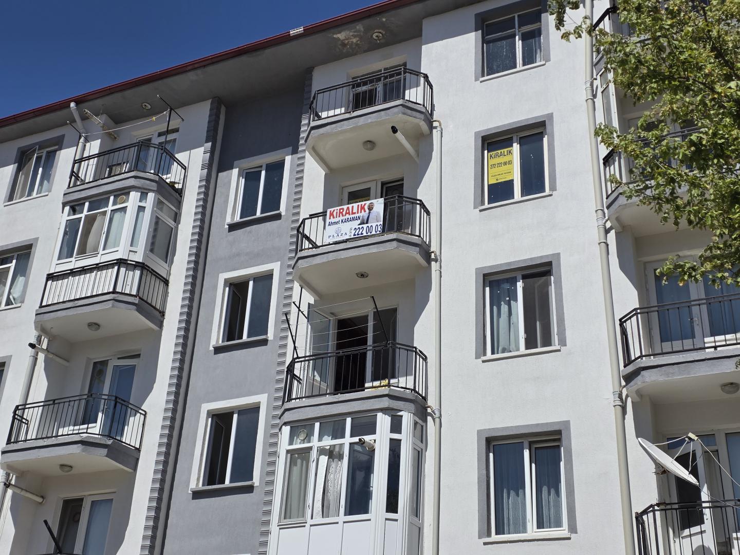 Plaza'dan Perşembe Pazarı Yakını AraKat Güney Cephe Eşyasız - Resim 2