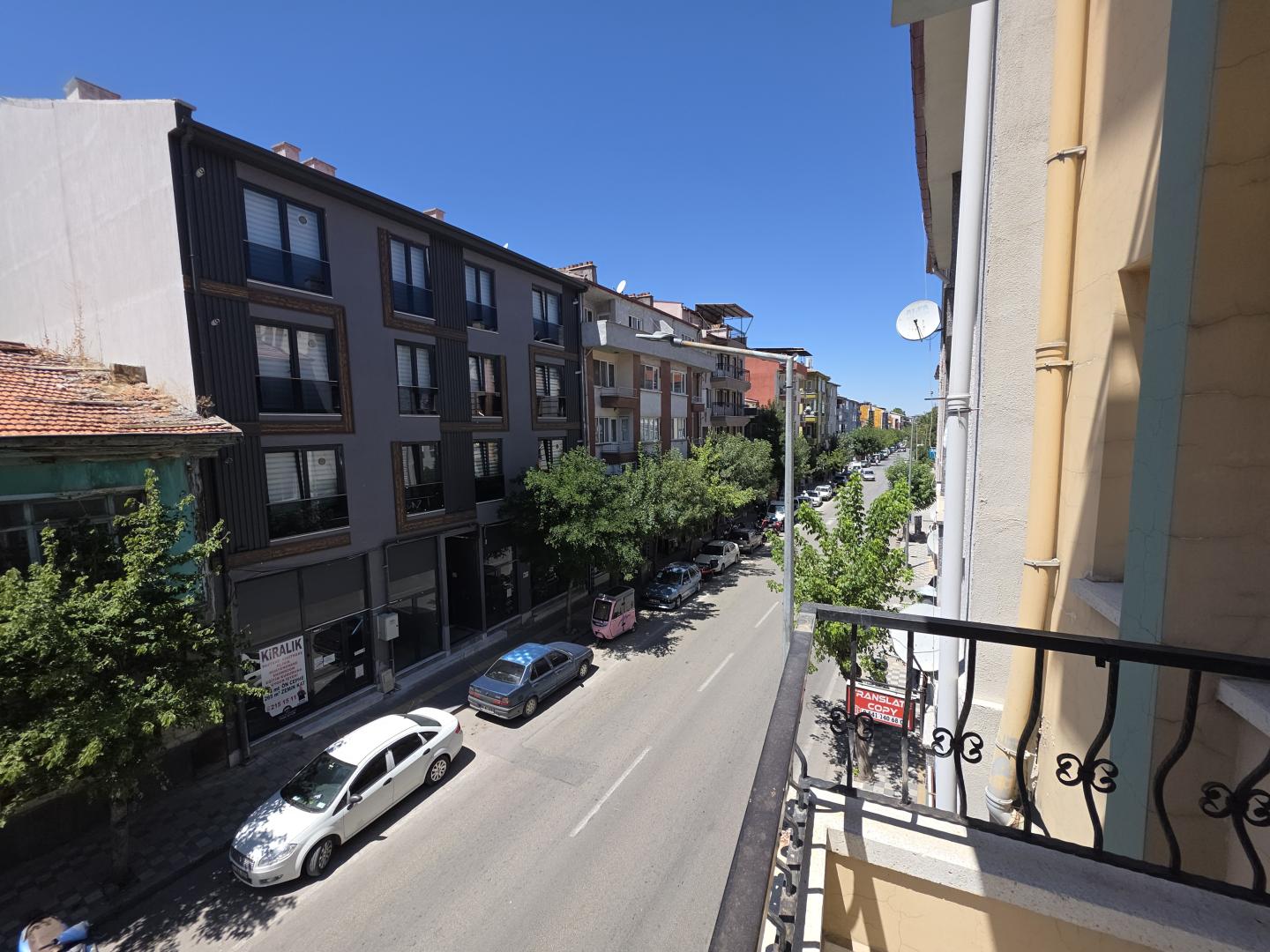 Plaza'dan Mecidiye Ana Cadde Üstü 3+1 Geniş Teraslı Daire - Resim 8