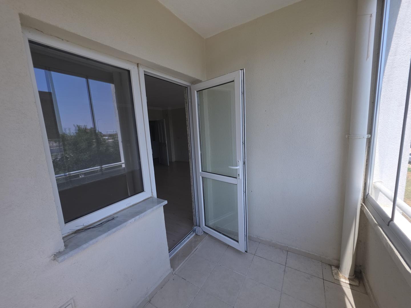 Plaza'dan İçi Yapılı Masrafsız AraKat Güney Cephe 4+1 Acil - Resim 19