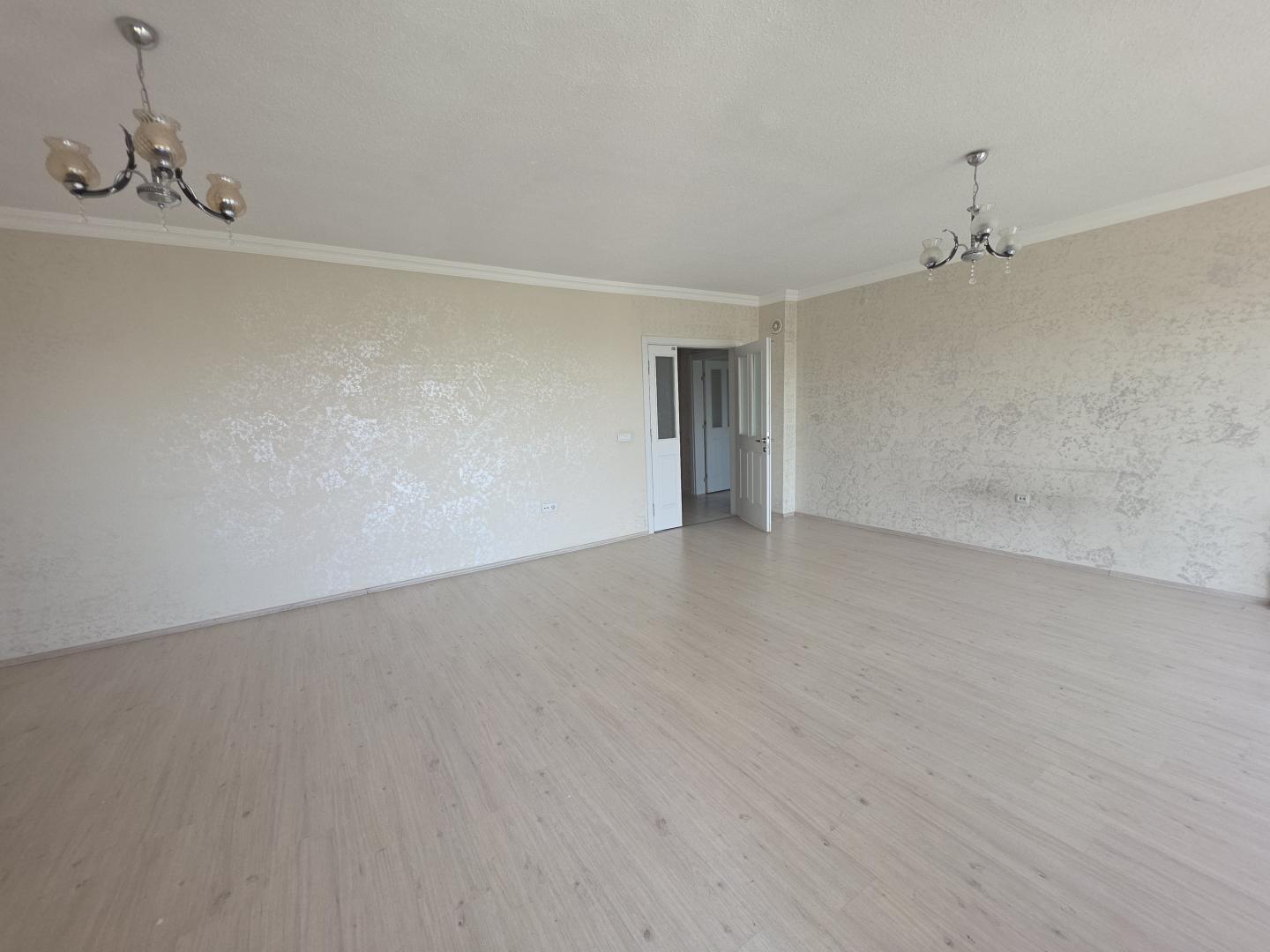 Plaza'dan İçi Yapılı Masrafsız AraKat Güney Cephe 4+1 Acil - Resim 20