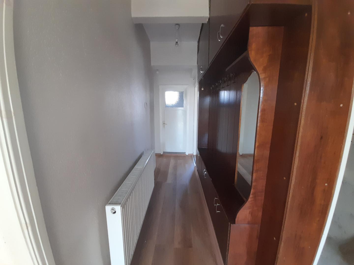 PLAZA EMLAK ZAFER M. ARAKAT BAKIMLI KİRALIK  3+1 DAİRE - Resim 5