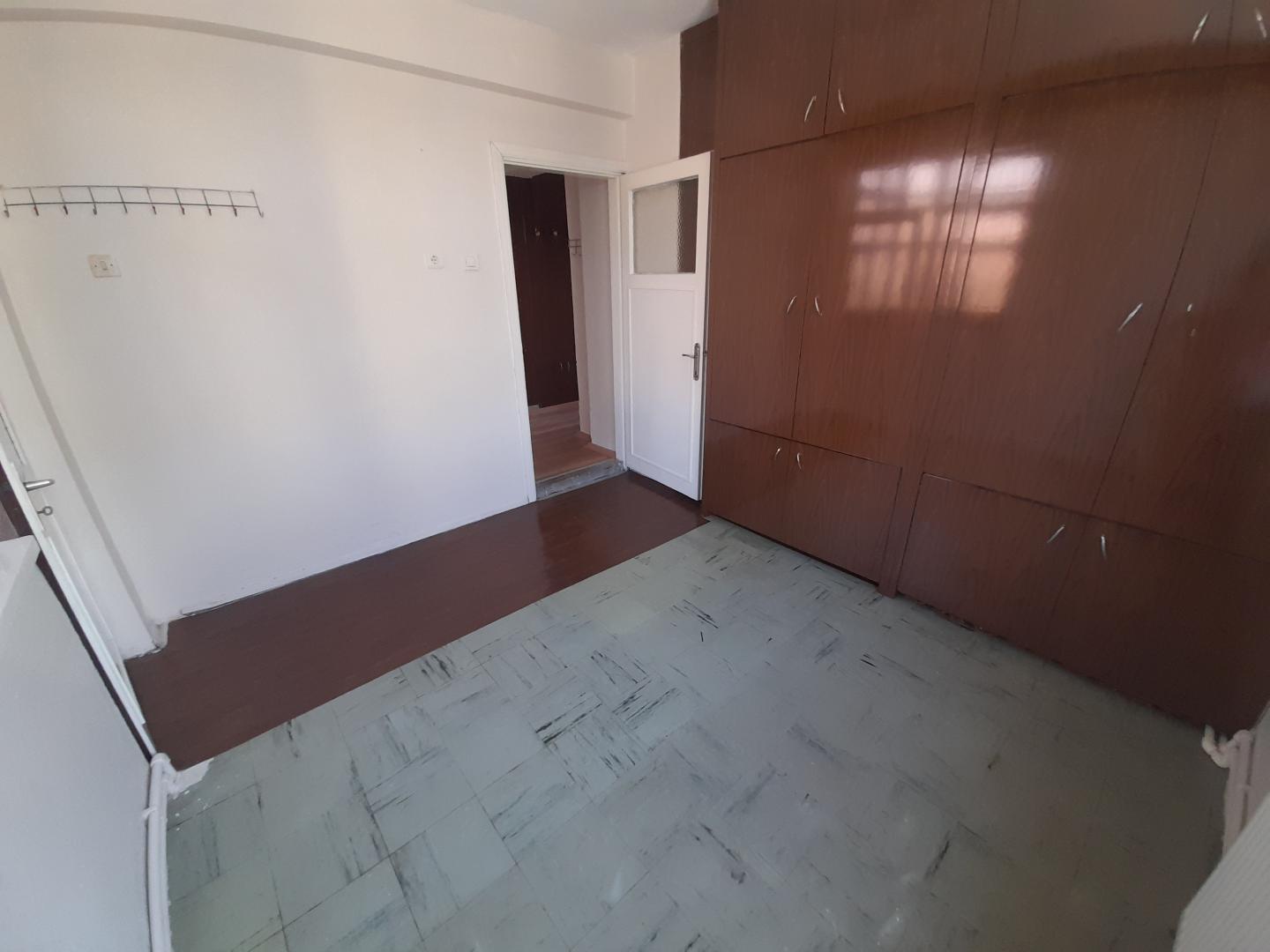 PLAZA EMLAK ZAFER M. ARAKAT BAKIMLI KİRALIK  3+1 DAİRE - Resim 10