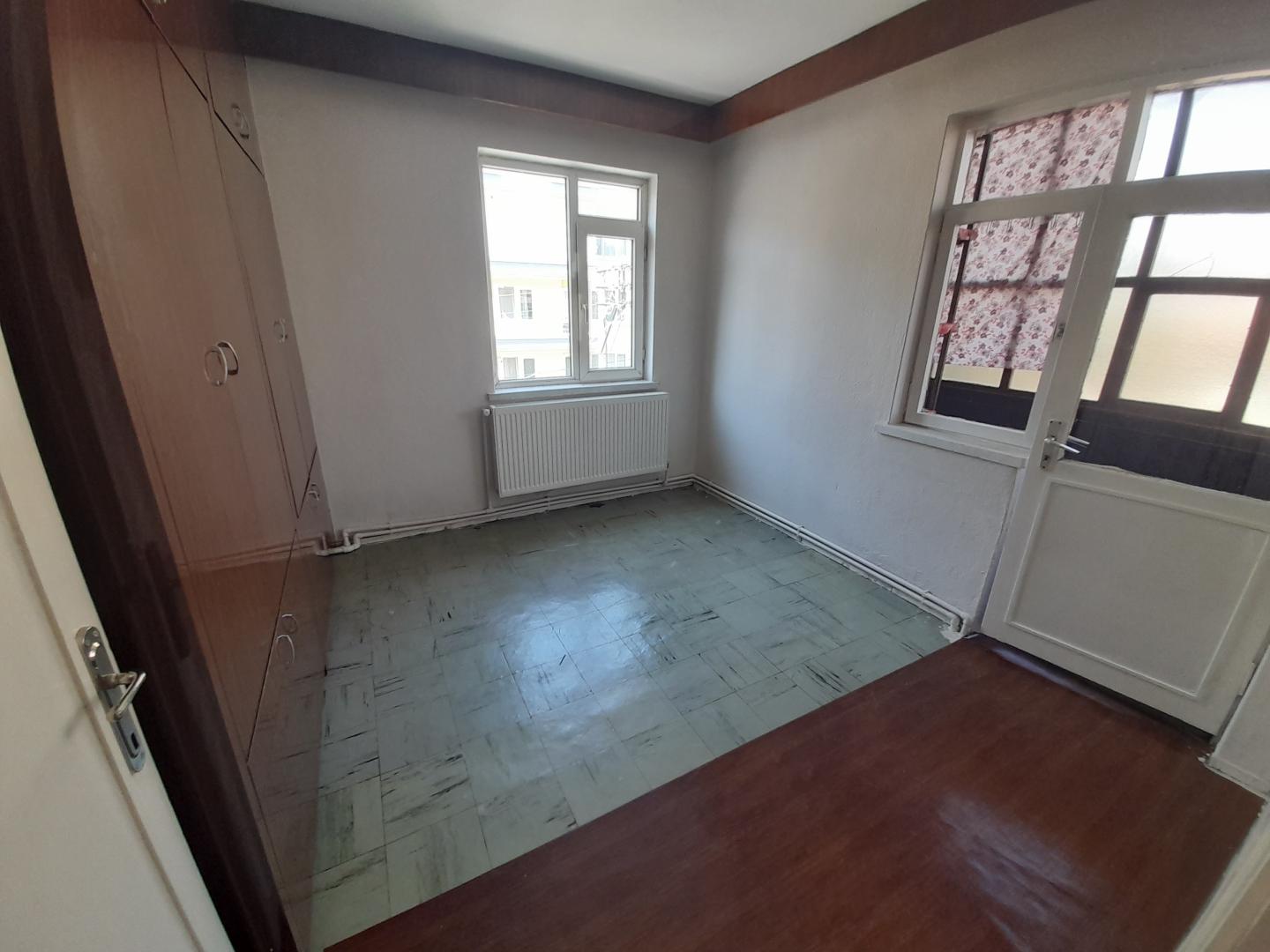 PLAZA EMLAK ZAFER M. ARAKAT BAKIMLI KİRALIK  3+1 DAİRE - Resim 11