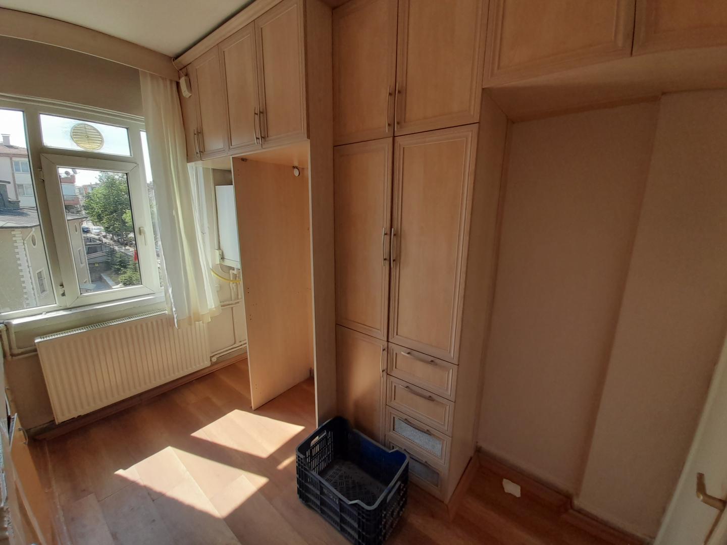 PLAZA EMLAK ZAFER M. ARAKAT BAKIMLI KİRALIK  3+1 DAİRE - Resim 15