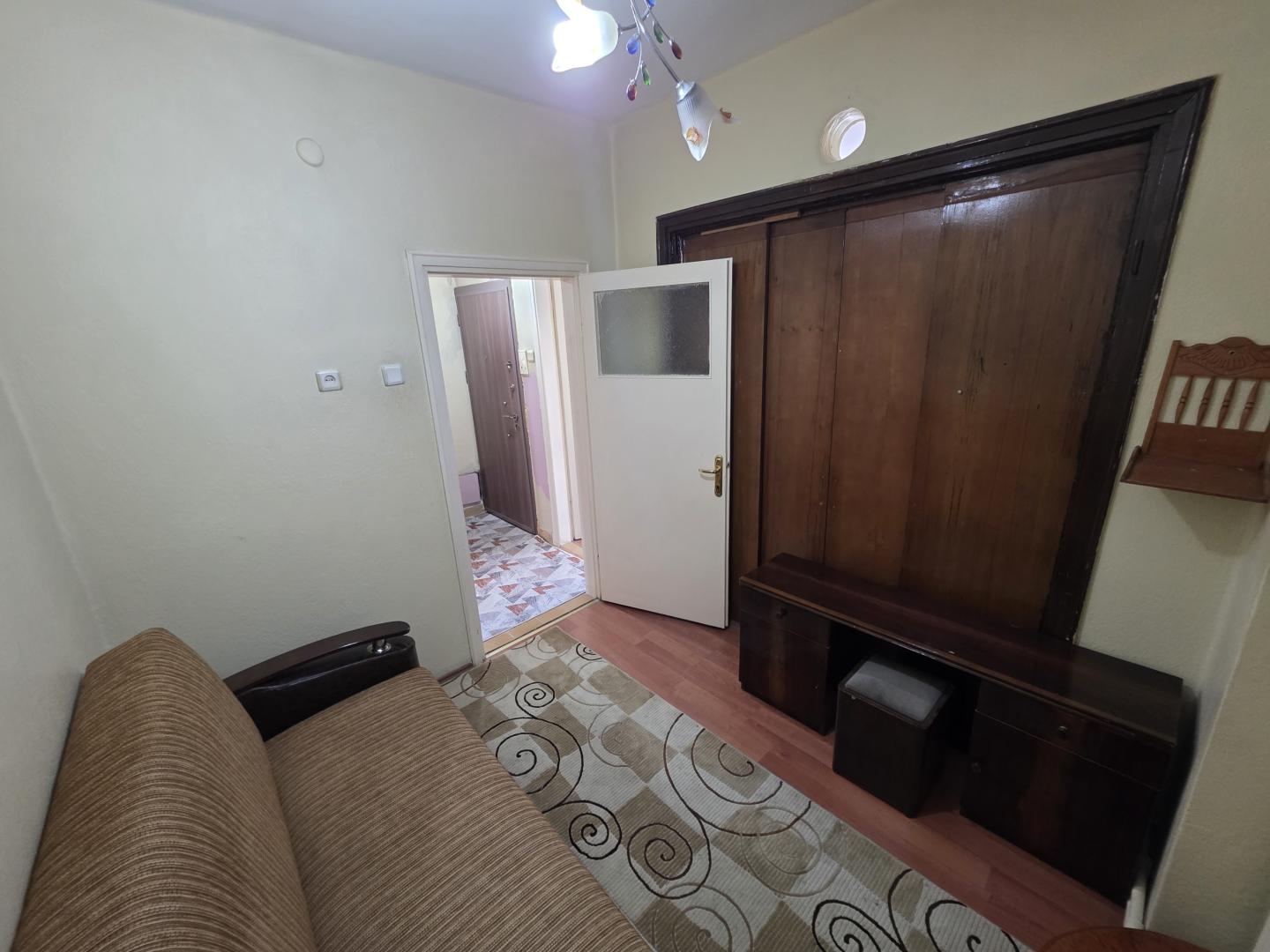 Plaza'dan Eşyalı AraKat 2+1 Bu Güzel Daire Senin Olabilir! - Resim 16