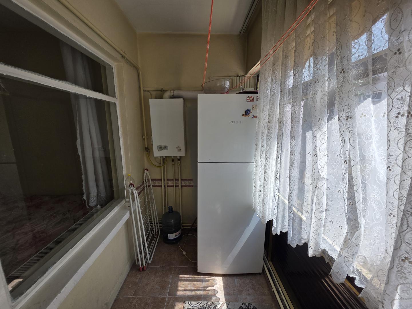 Plaza'dan Eşyalı AraKat 2+1 Bu Güzel Daire Senin Olabilir! - Resim 21