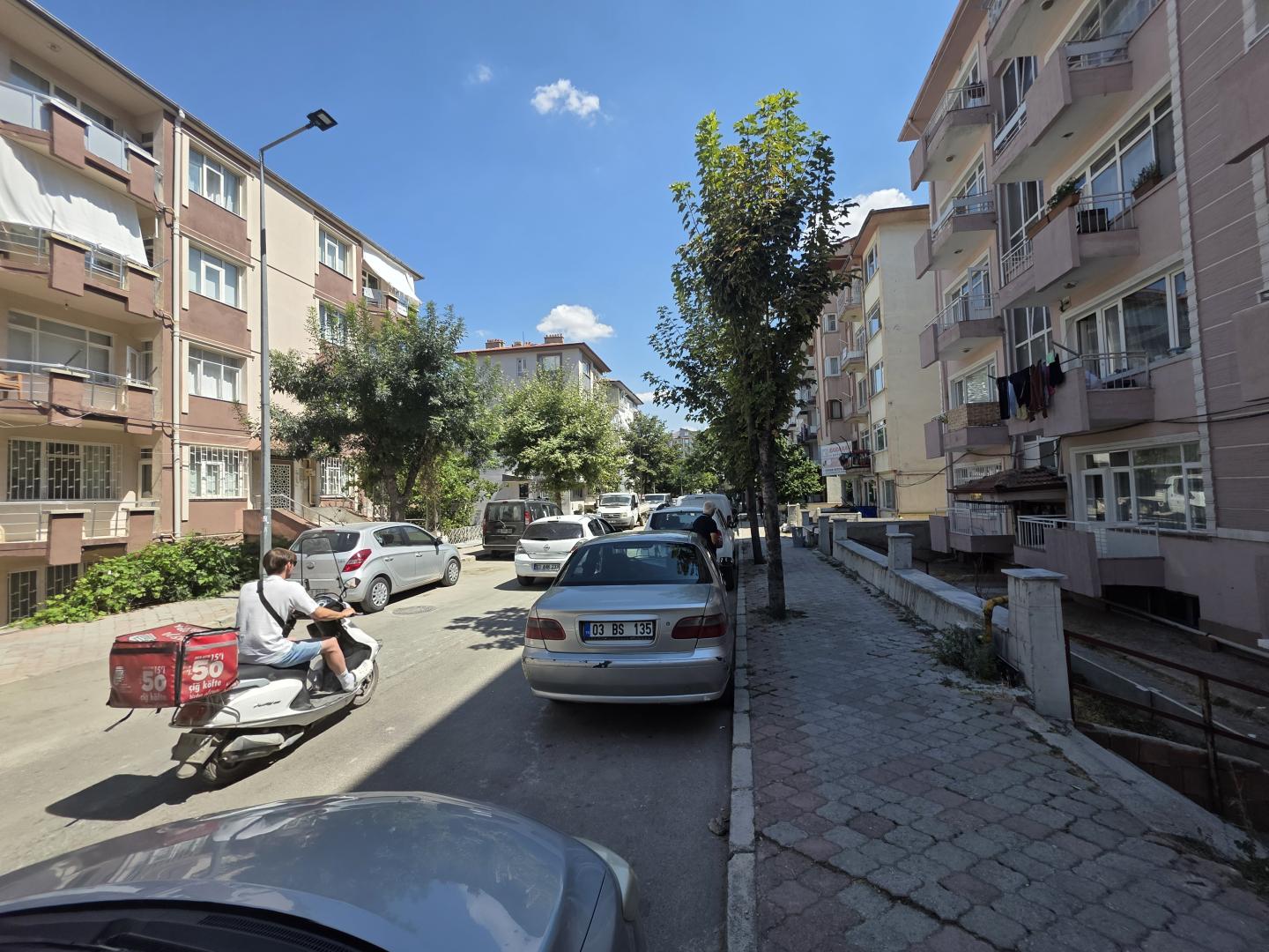 Plaza'dan Eşyalı AraKat 2+1 Bu Güzel Daire Senin Olabilir! - Resim 26