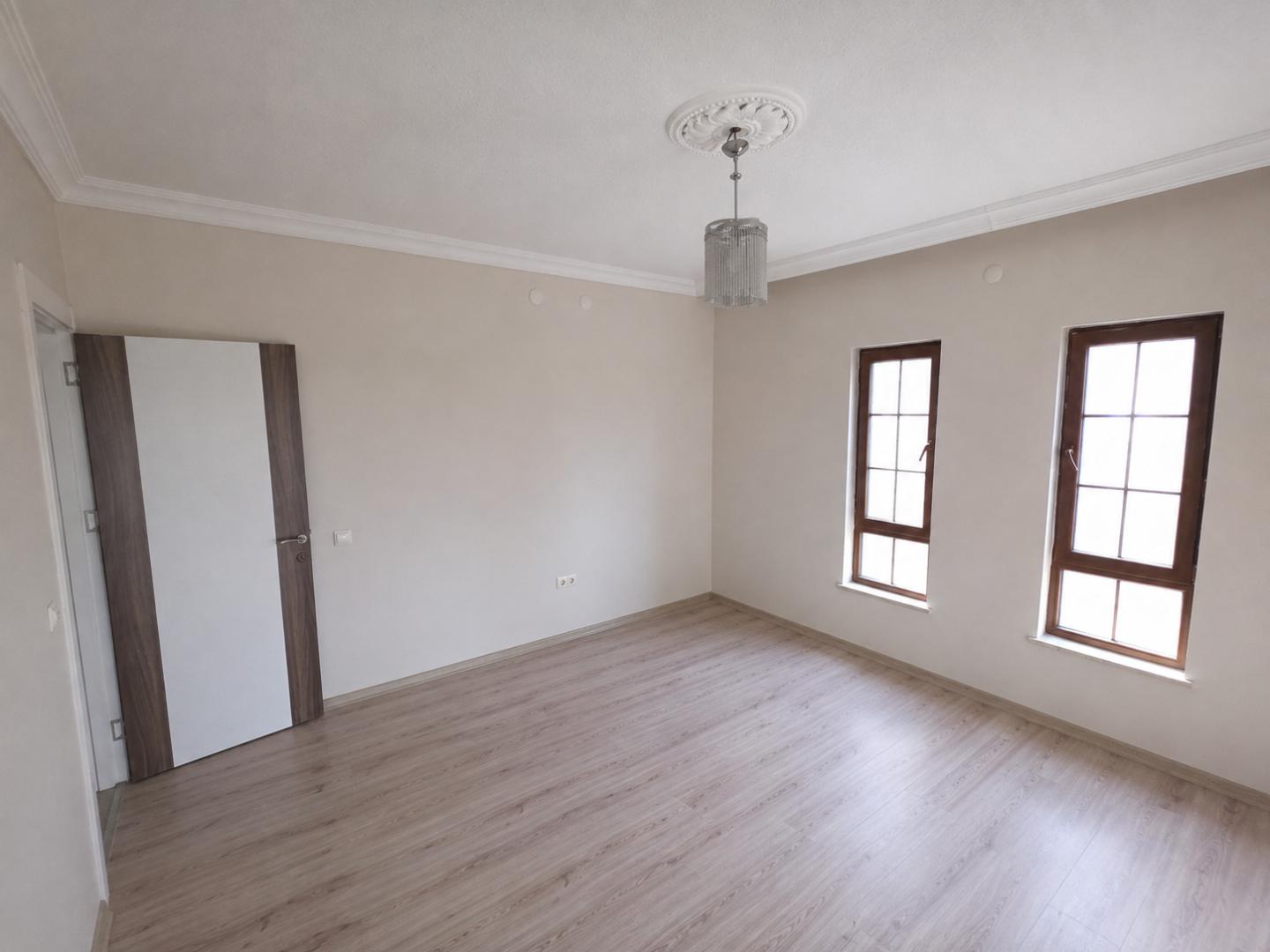 Plaza'dan Dörtyol TOKİ de Boyalı Temiz Uygun 2+1 Kiralık Daire - Resim 14