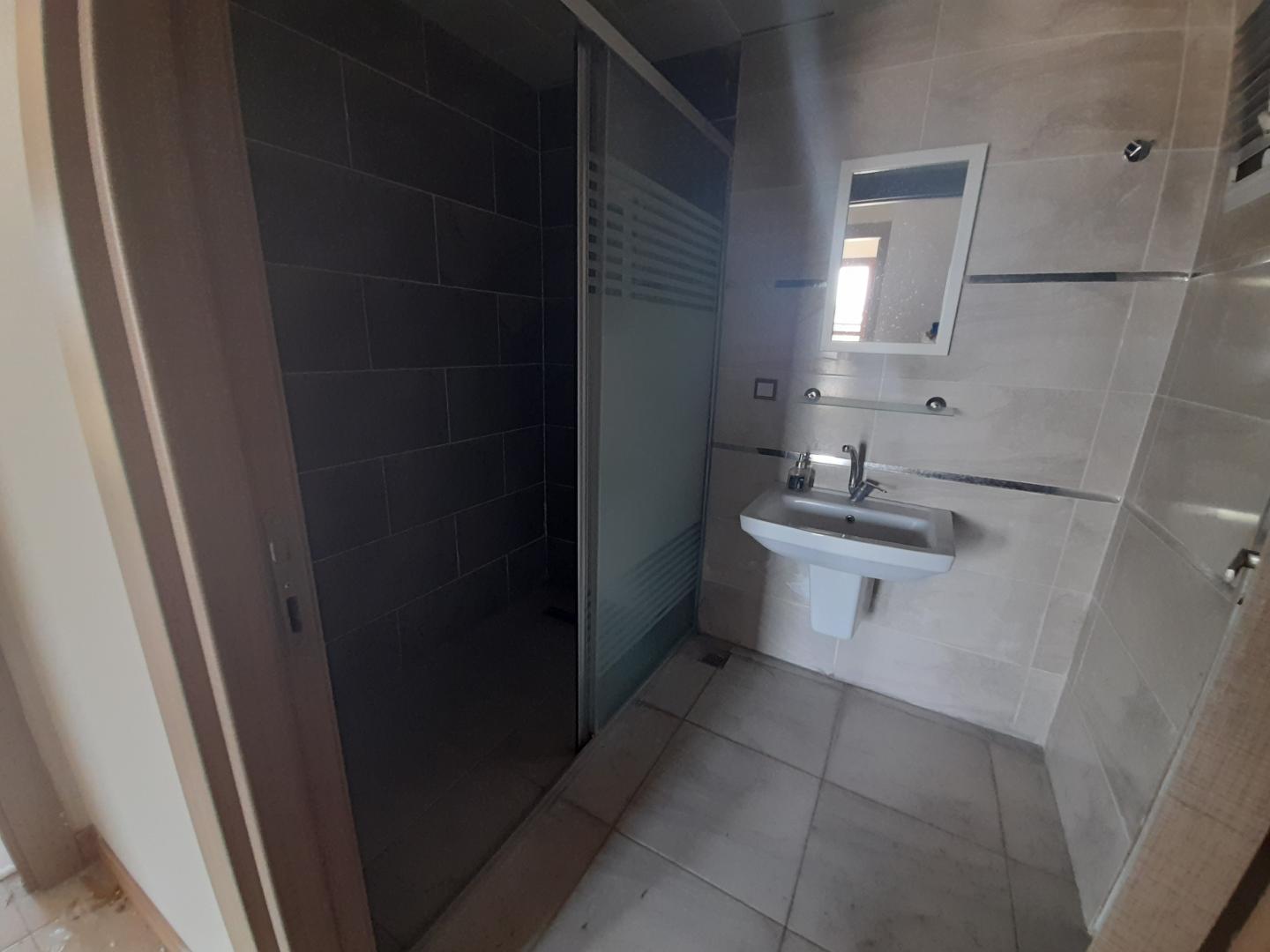 Plaza emlak  battal gazi tokilerde polis okulu yanında önü  açık liralık 2+1 daire - Resim 9