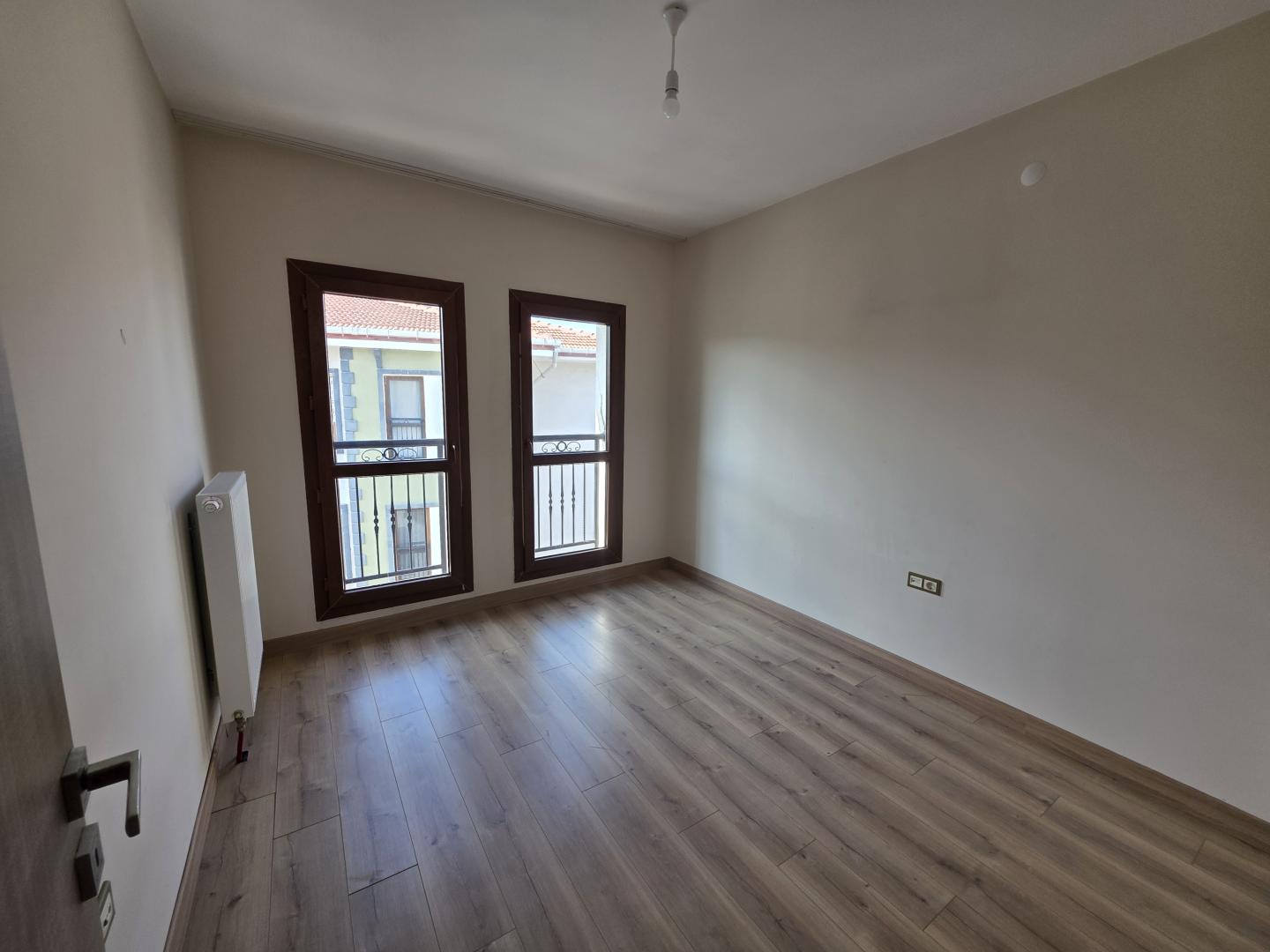 Plaza'dan Çetinkaya Toki'de Park Cepheli Asansörlü Bakımlı 3+1 - Resim 22