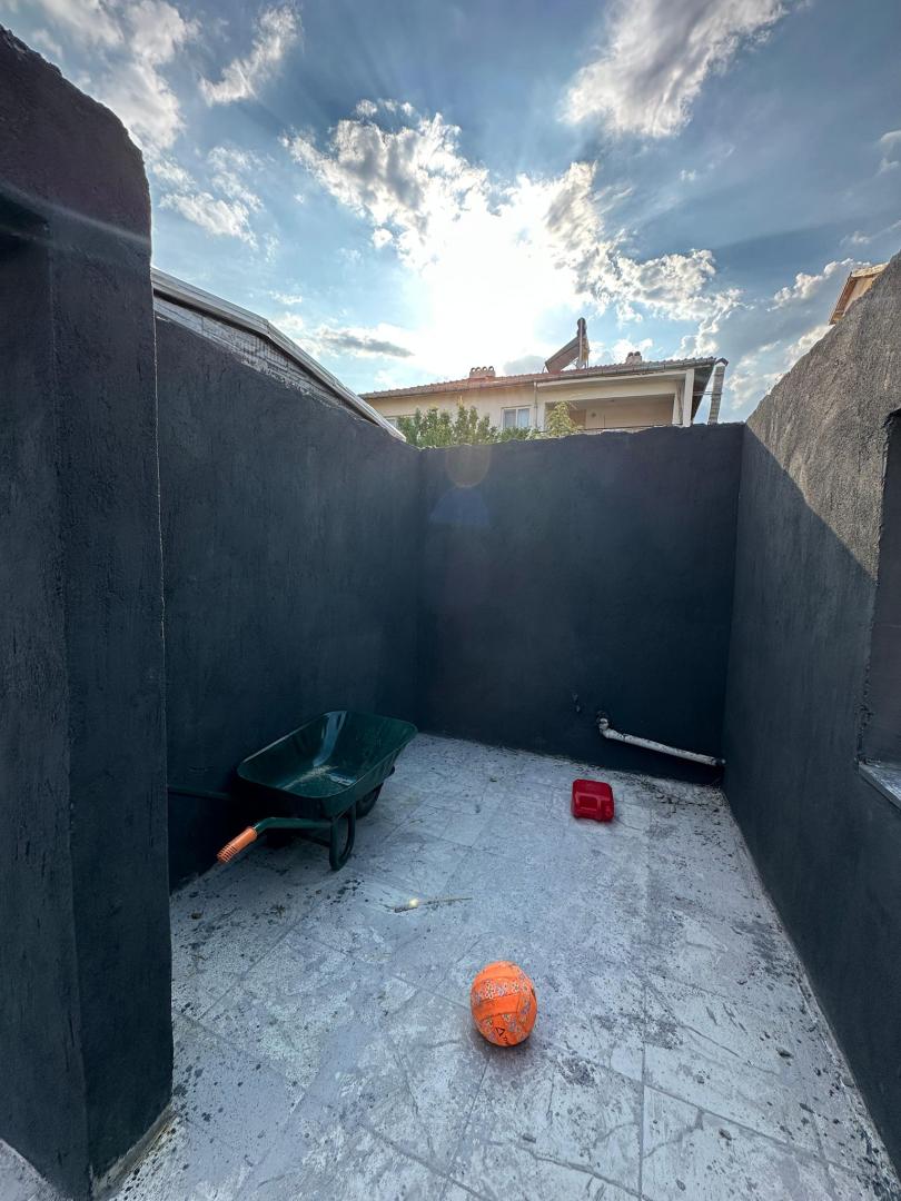 Plaza'dan Yarımca'da Natamam Konteynır ve Harika Hobi Bahçesi - Resim 12